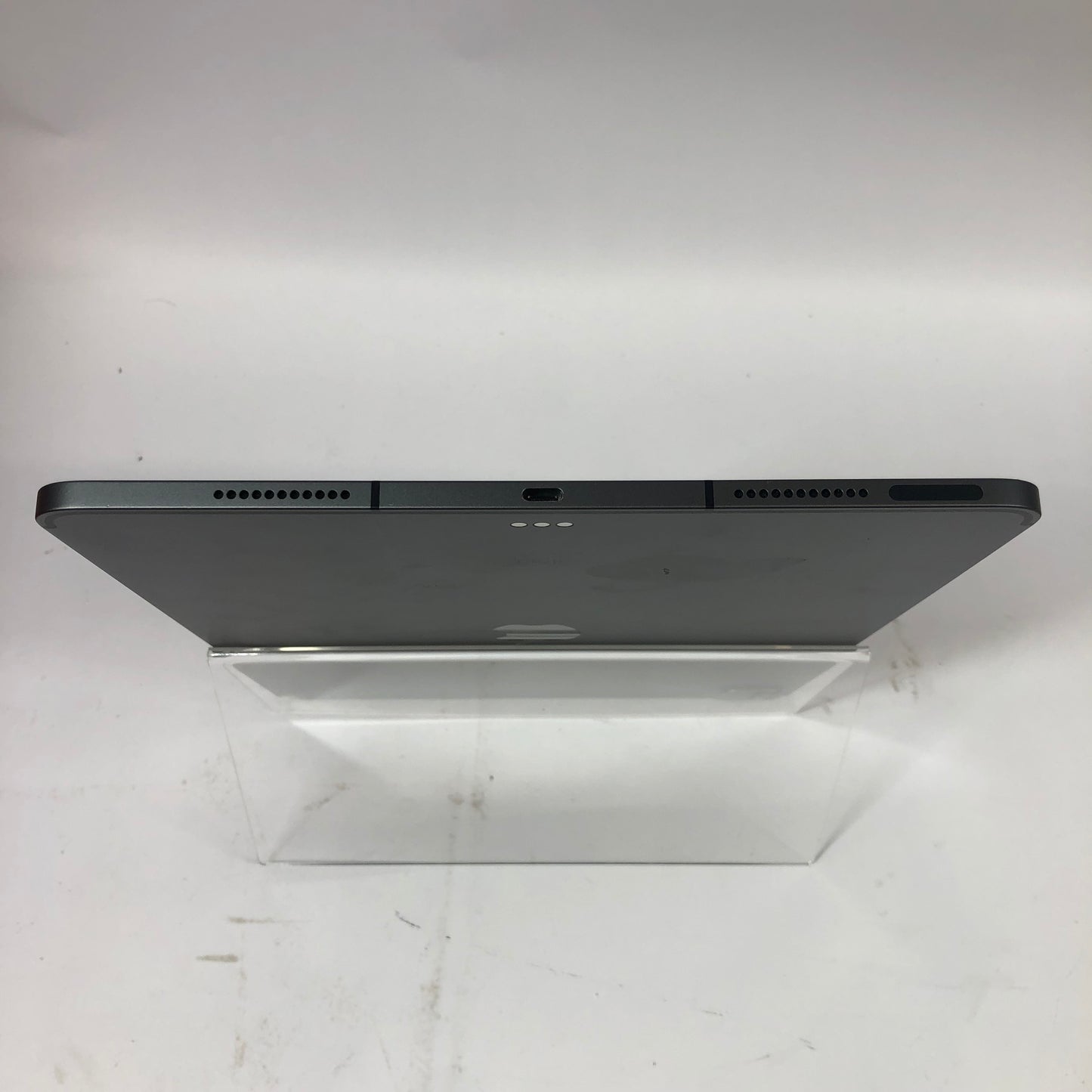 Unlocked Apple iPad Pro 12.9" 5th Gen 1TB 18.5 Space Gray MHP13LL/A
