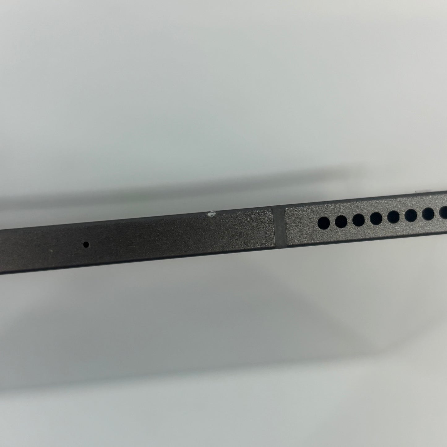 WiFi Only Apple iPad Pro 12.9" 6th Gen 128GB Space Gray MP5X3LL/A