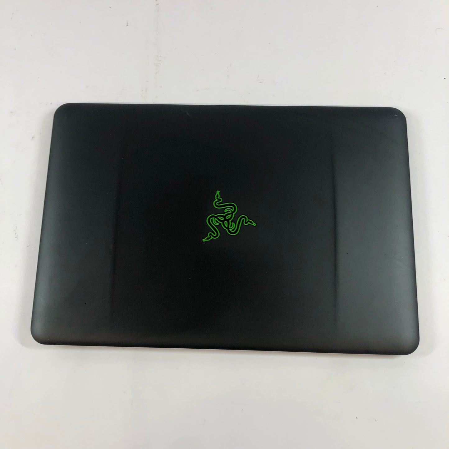 Razer Blade RZ09-0102 14" i7-4702HQ 2.2GHz 8GB RAM 256GB SSD GeForce GTX 765M