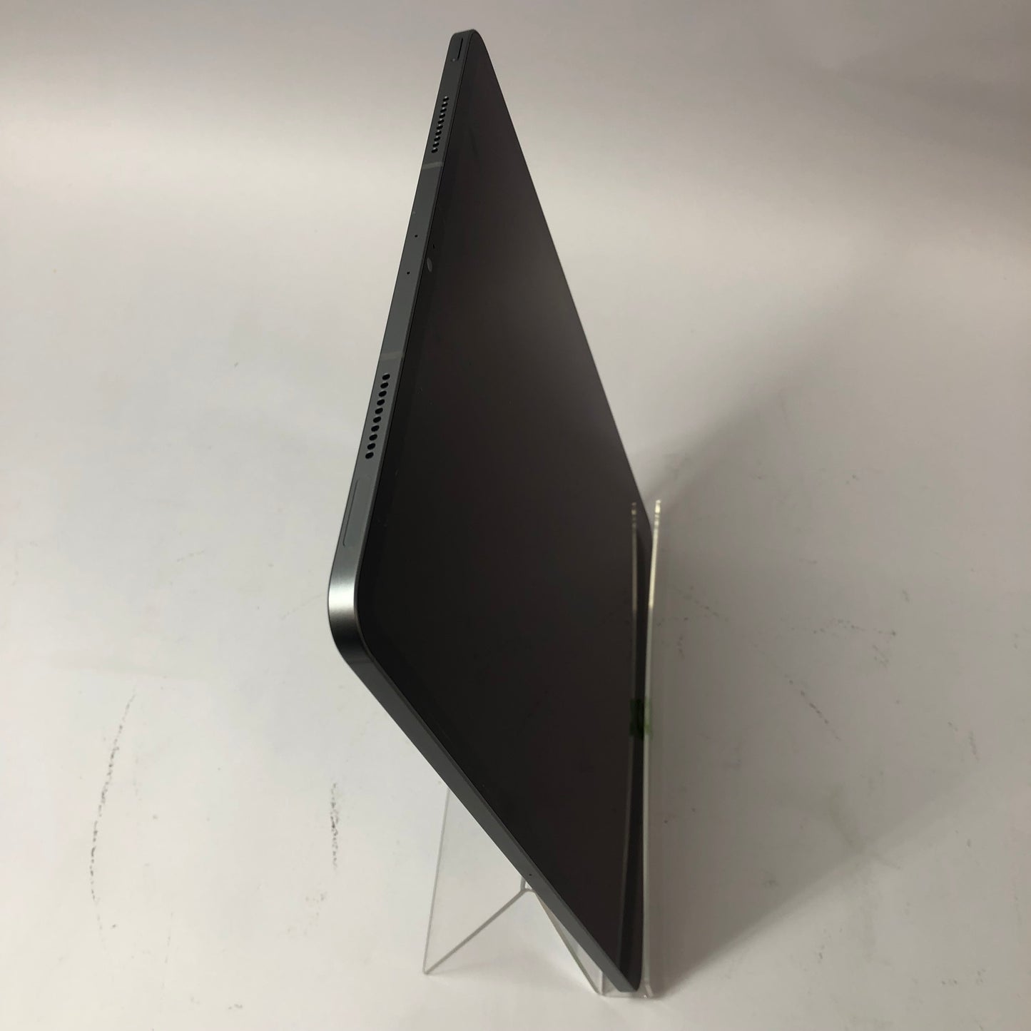 Unlocked Apple iPad Pro 12.9" 6th Gen 512GB Space Gray MP623LL/A