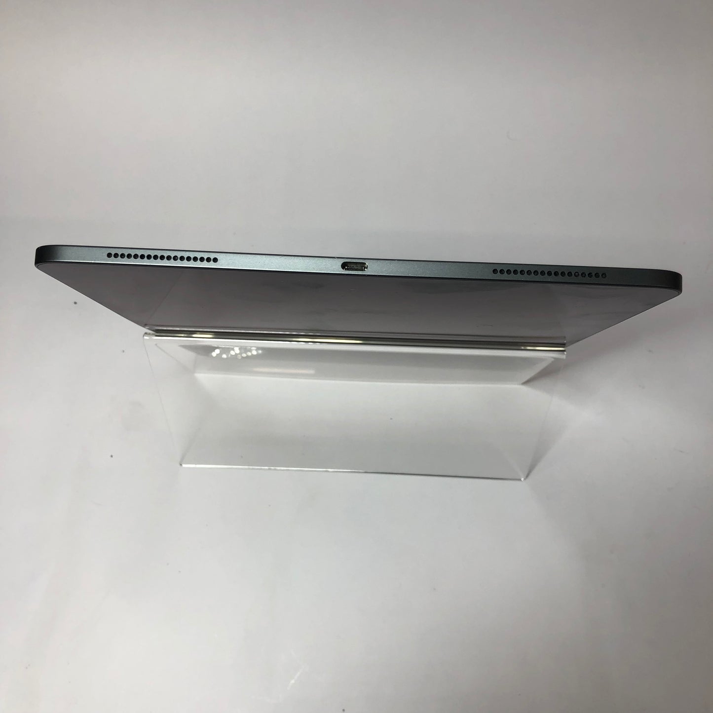 WiFi Only Apple iPad Pro 12.9" 4th Gen 512GB Space Gray MXAV2LL/A