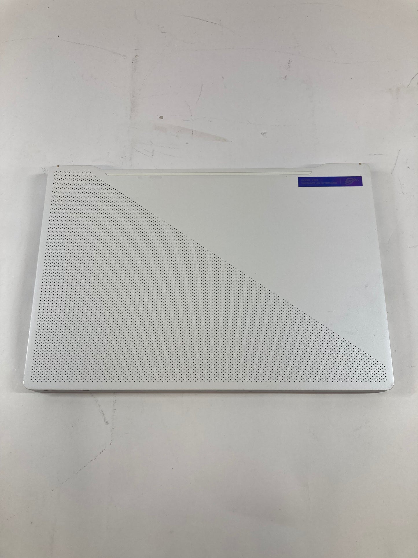 Asus ROG Zephyrus G14 GA4012QM Ryzen 9 5900HS 3.3GHz 16GB 1TB GeForce RTX 3060