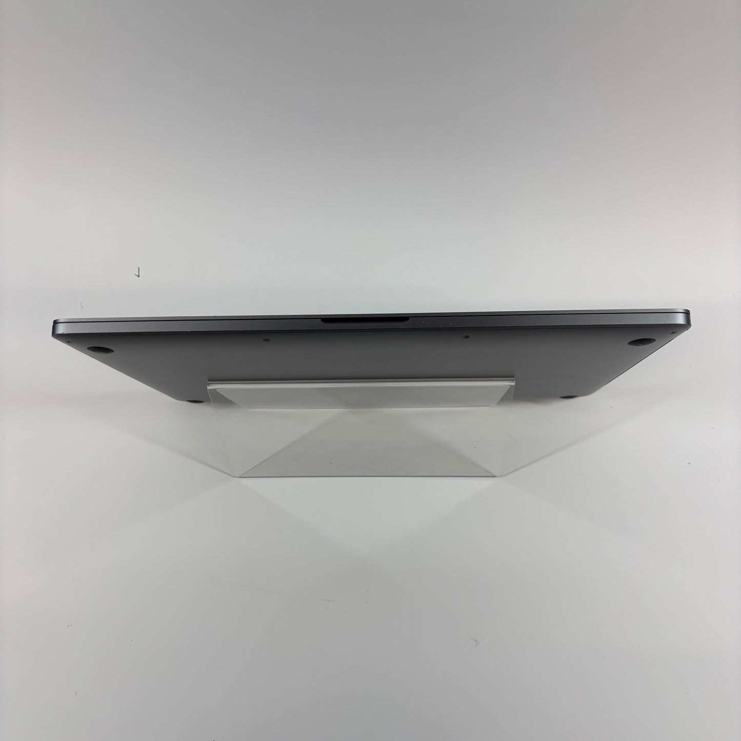 2019 Apple MacBook Pro 16" i7 2.6GHz 16GB RAM 512GB SSD Space Gray MVVJ2LL/A