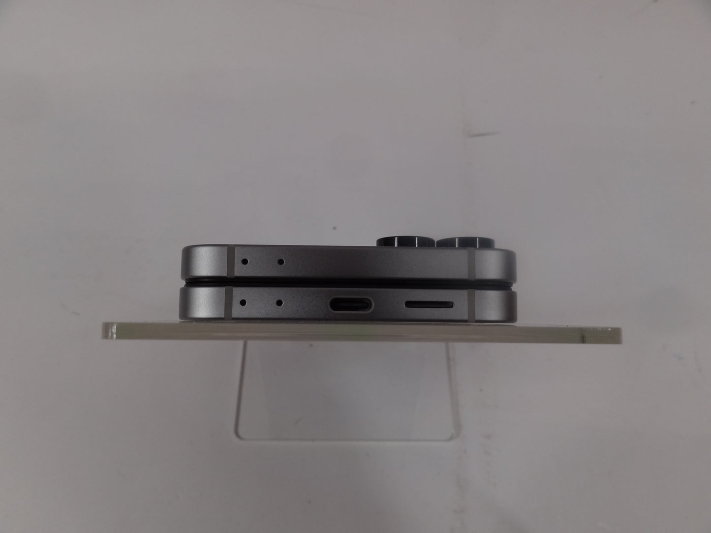 Unlocked Samsung Galaxy Z Flip6 12GB RAM 512GB SM-F741U Silver