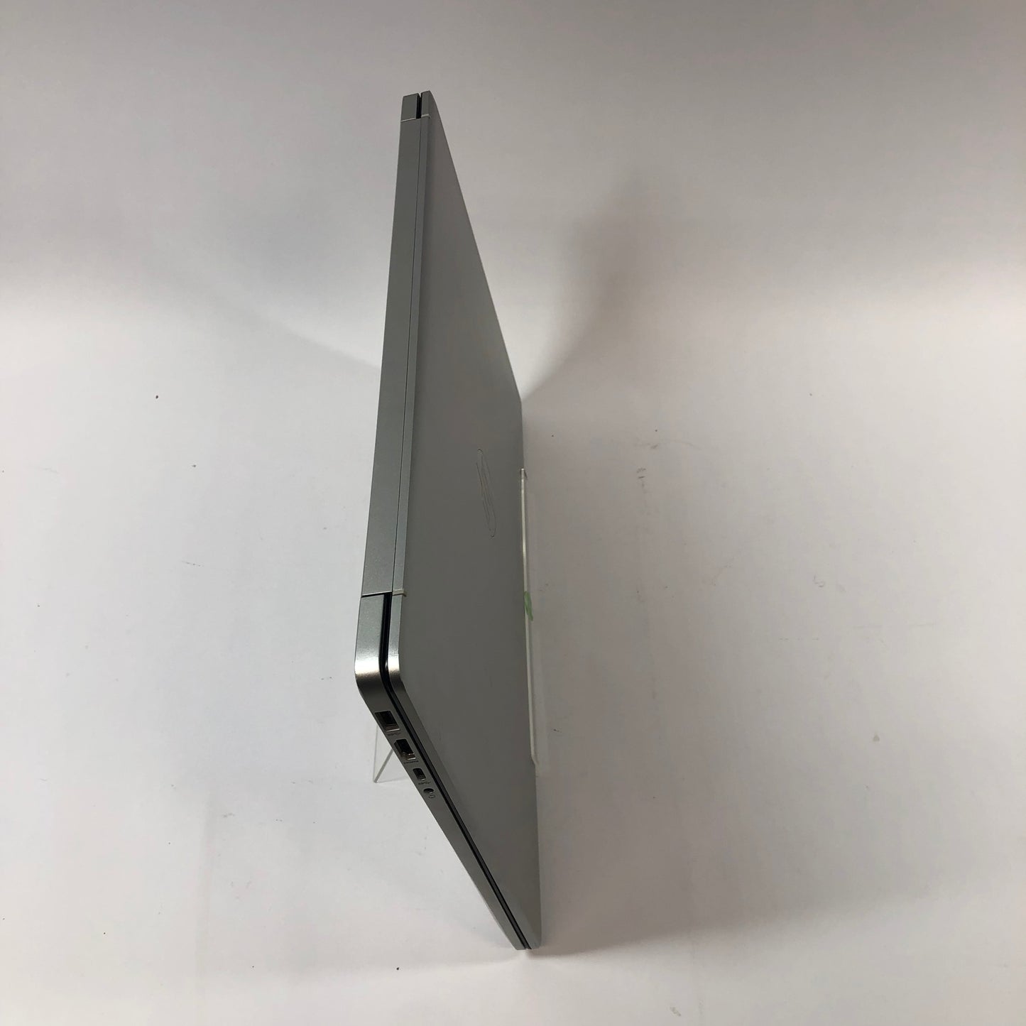 HP Laptop 17-CN0015DS 17.3" Pentium Gold 7505 2.0GHz 8GB RAM 512GB HDD