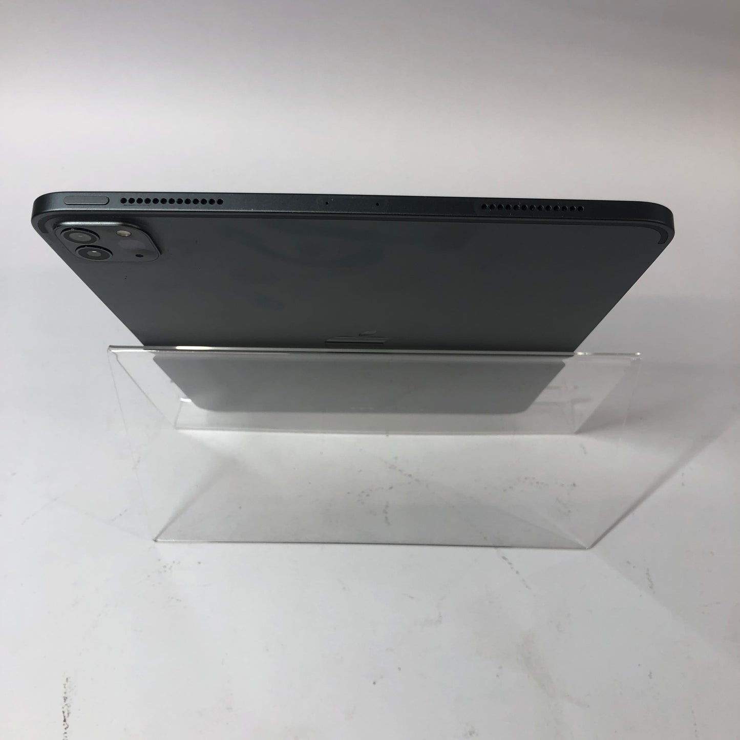 WiFi Only Apple iPad Pro 11" 2nd Gen 256GB 18.5 Space Gray MXDC2LL/A