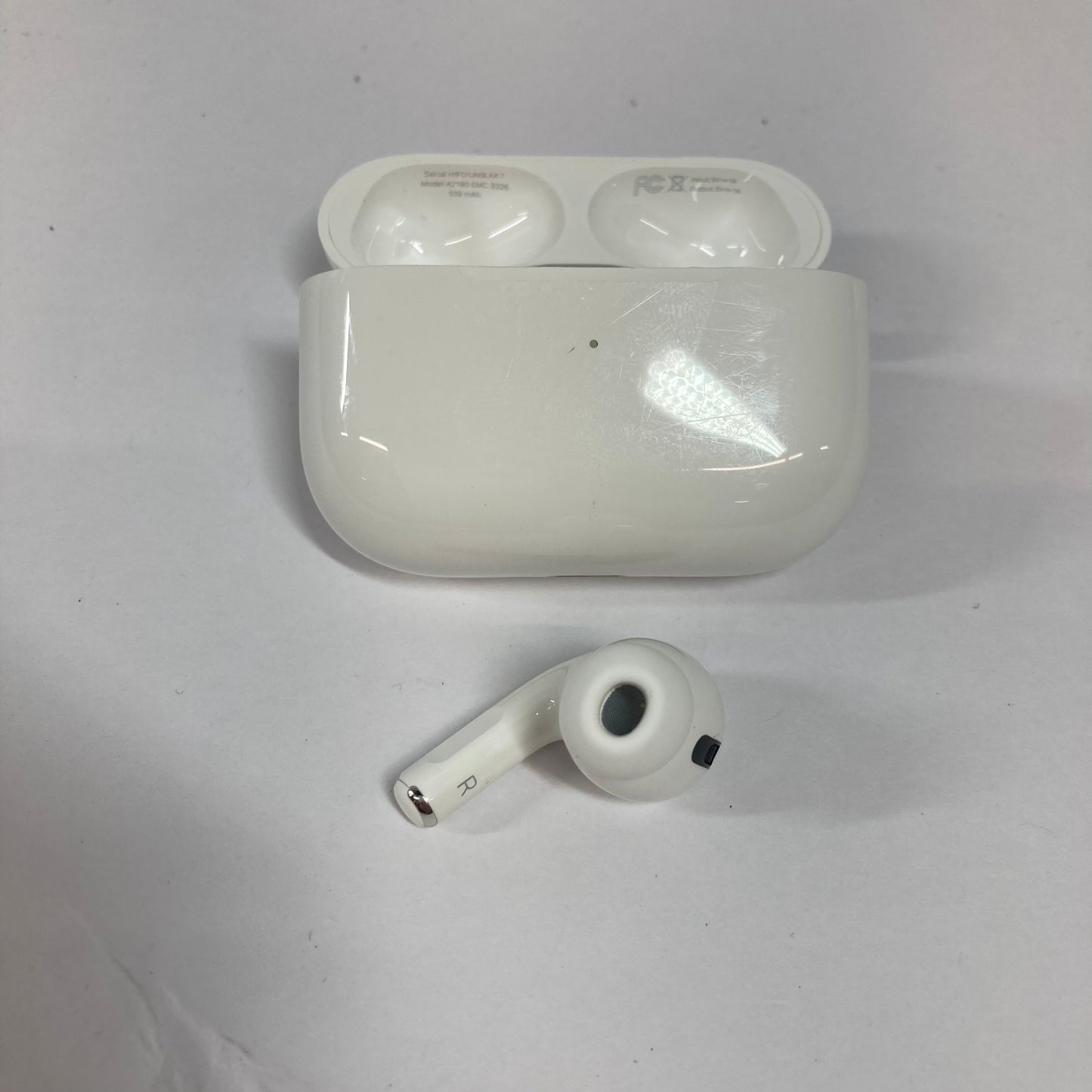 Apple AirPods Pro 1st Gen with Charging Case A2083 A2084 A2190 A2190
