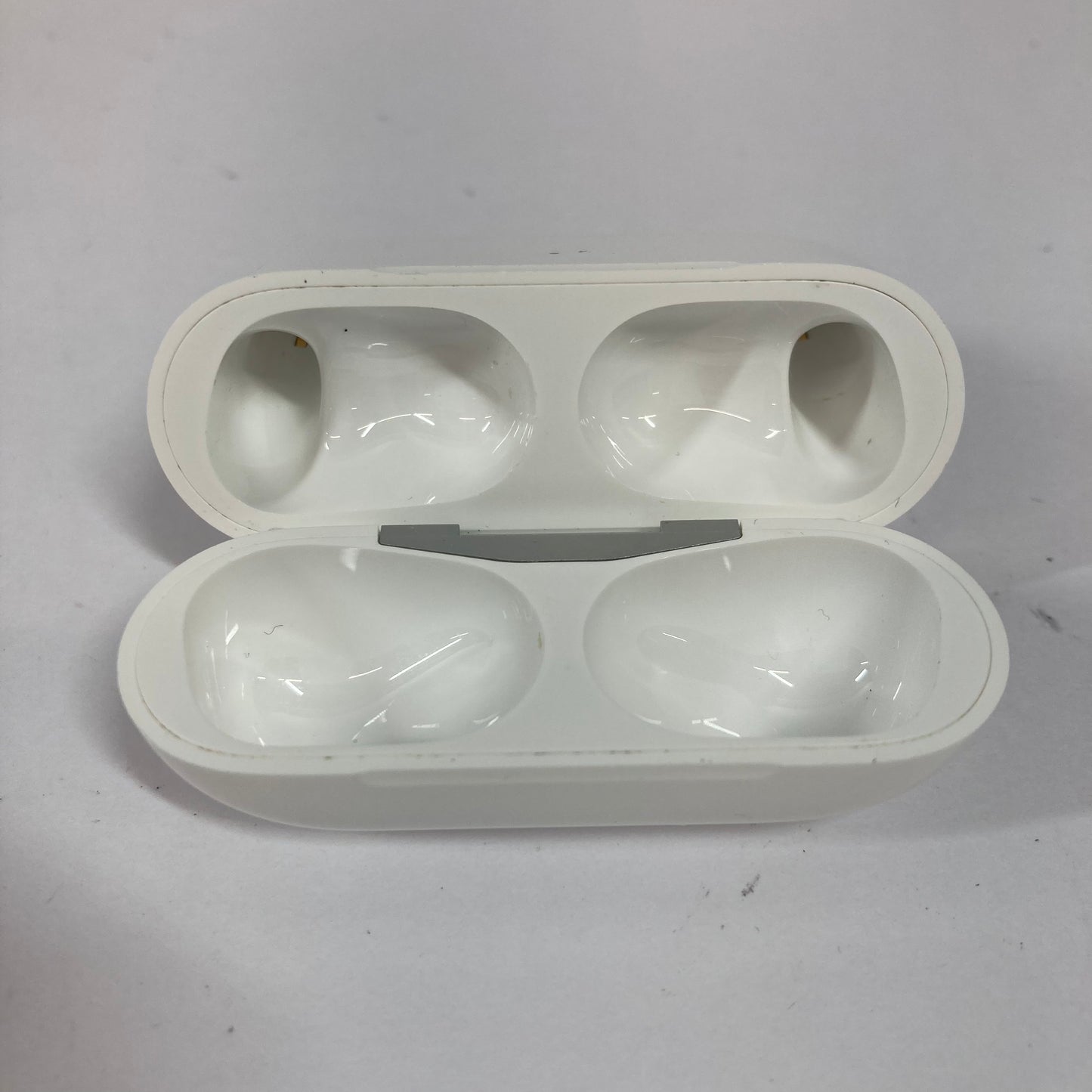 Apple AirPods Pro 1st Gen with Charging Case A2083 A2084 A2190 A2190