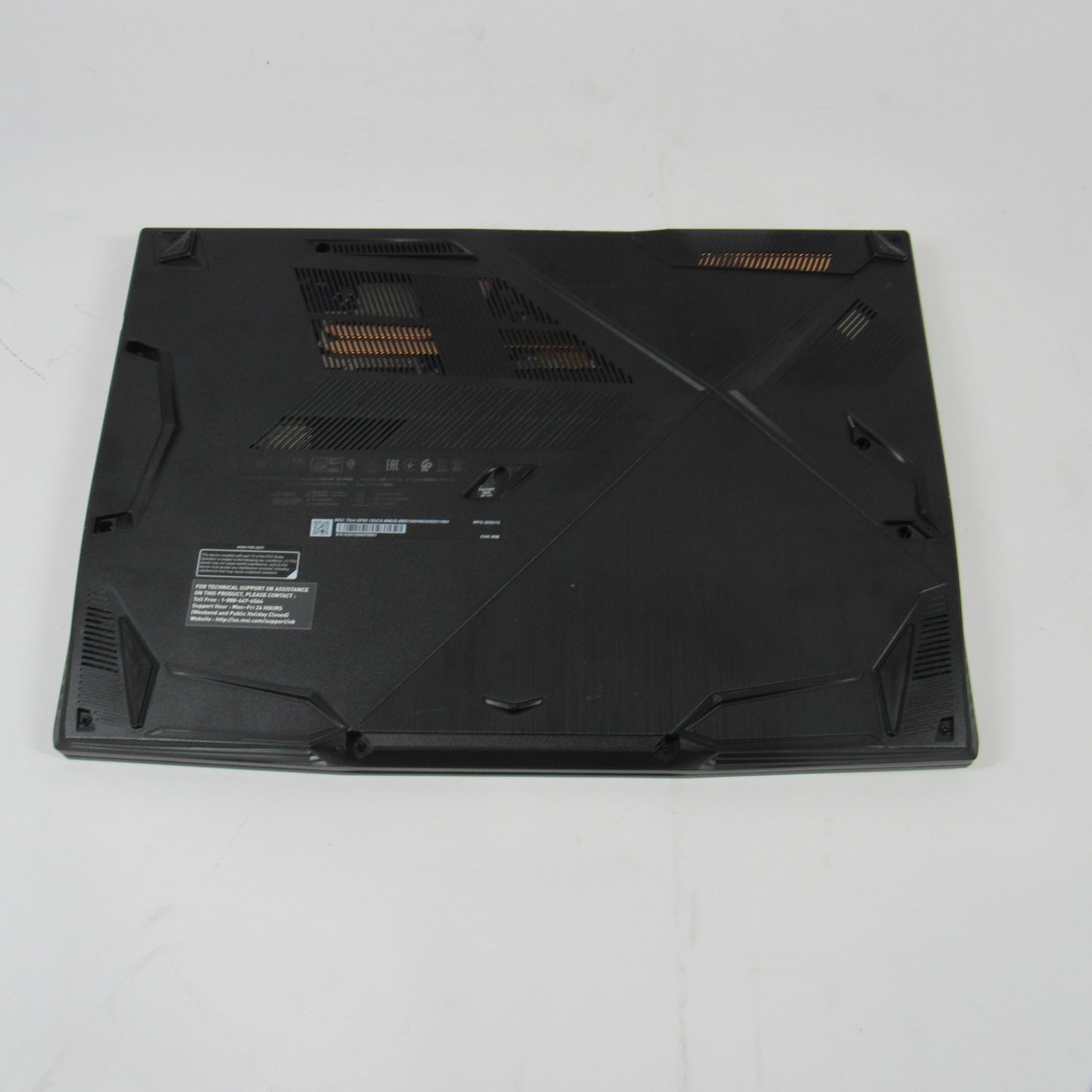 MSI Thin GF 63 12UCX-888US i5-12450H 24GB 128GB GeForce RTX 2050