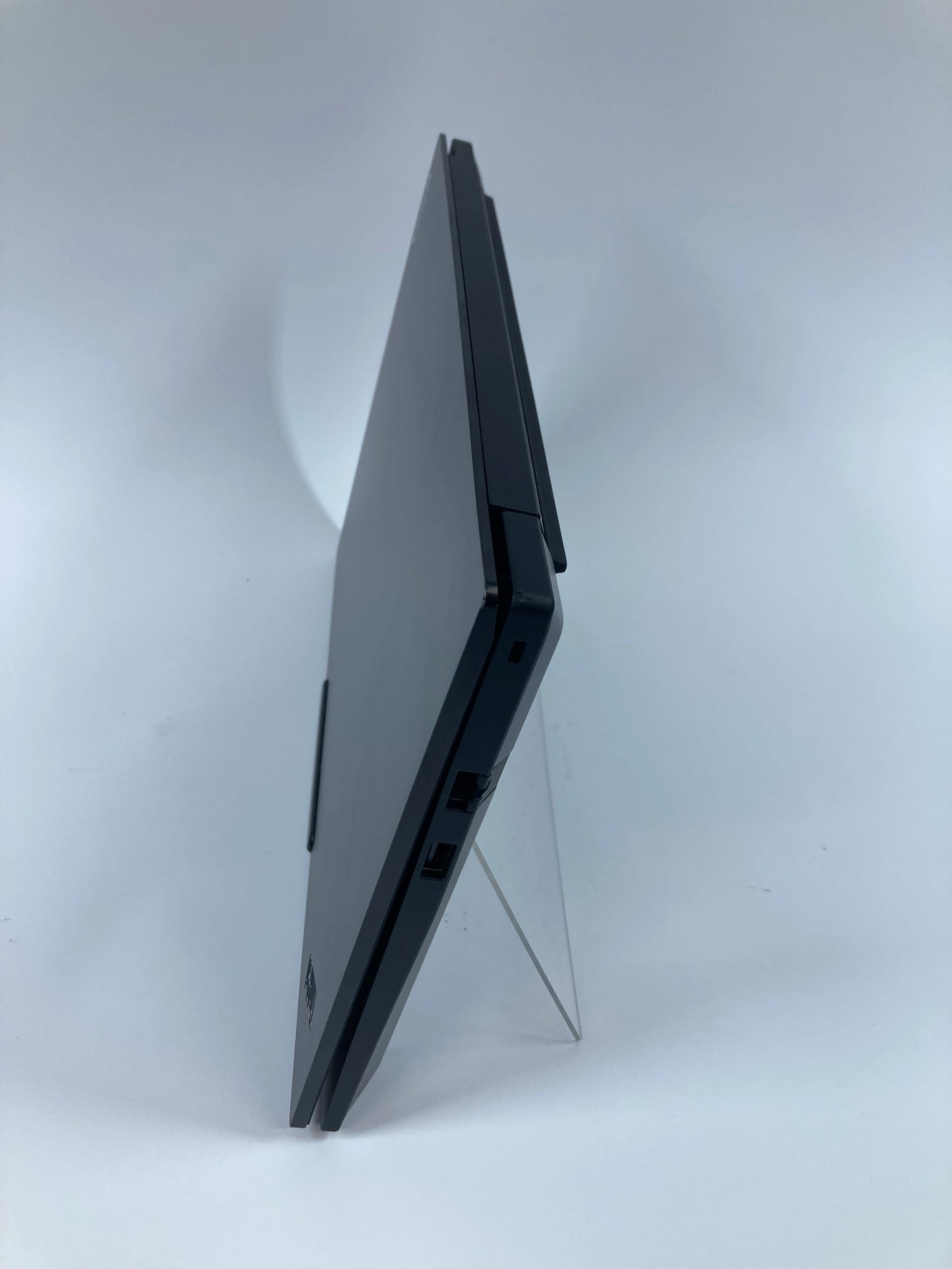 Lenovo ThinkPad P14S GEN 5 Core Ultra 7 155H 3.8GHz 64GB 1TB RTX 500 Ada Gen GPU