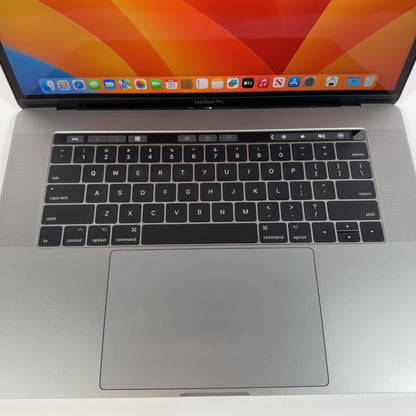 2017 Apple MacBook Pro 15" i7 2.8GHz 16GB RAM 256GB SSD Space Gray A1707