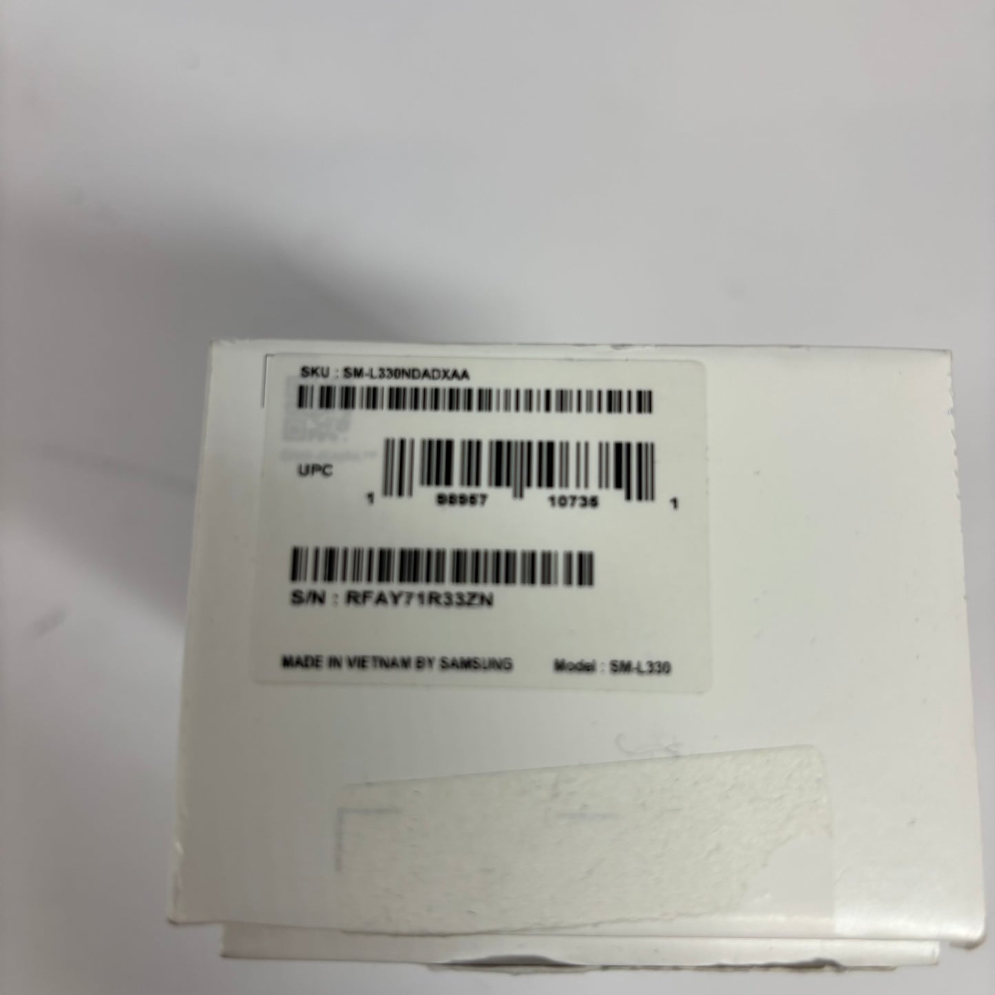 WiFi Only Samsung Galaxy Watch8 Armor Aluminum SM-L390NDADXAA