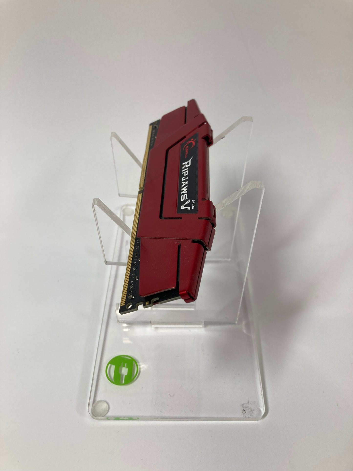 G.Skill RipJaws V 32GB (2x16GB) RAM DDR4 3000MHz F4-3000C16D-32GVRB Gaming Ram