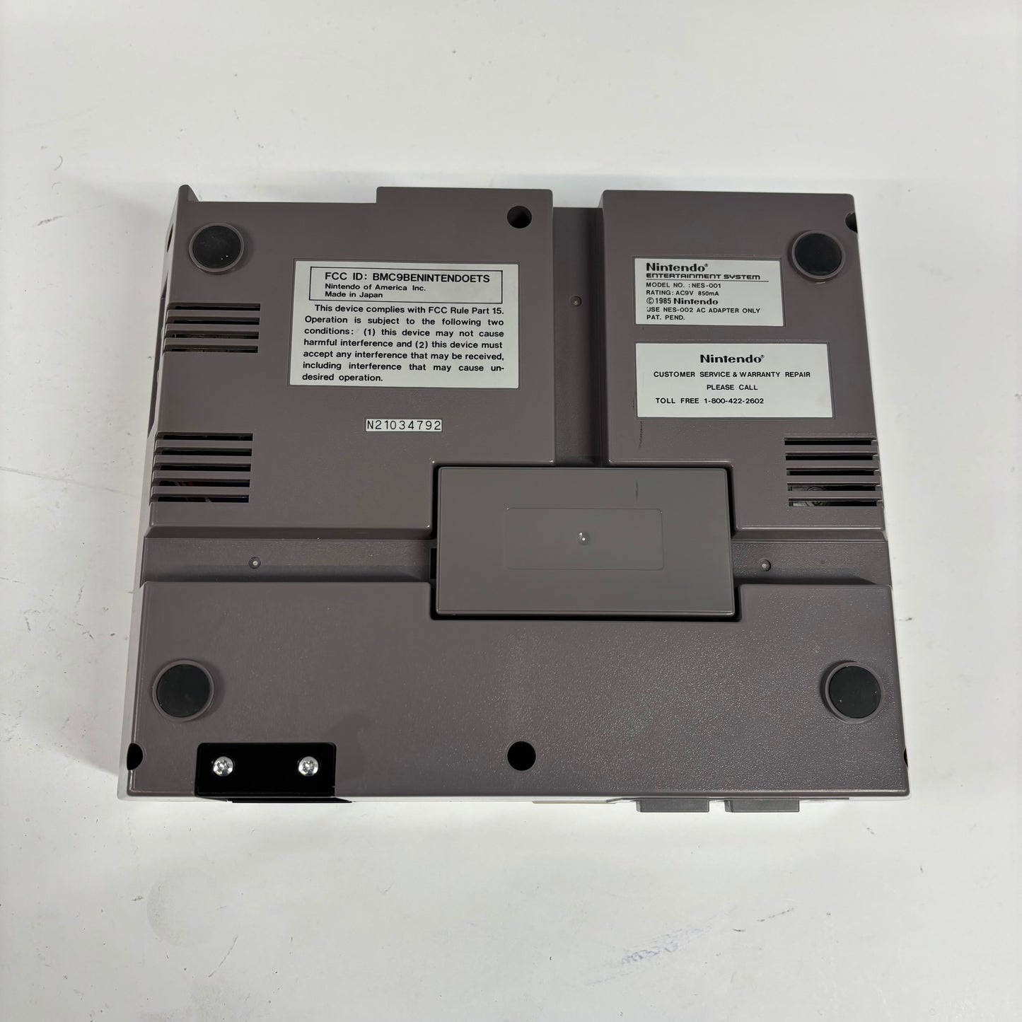 Nintendo Entertainment System NES-001 Gray Action Set CIB