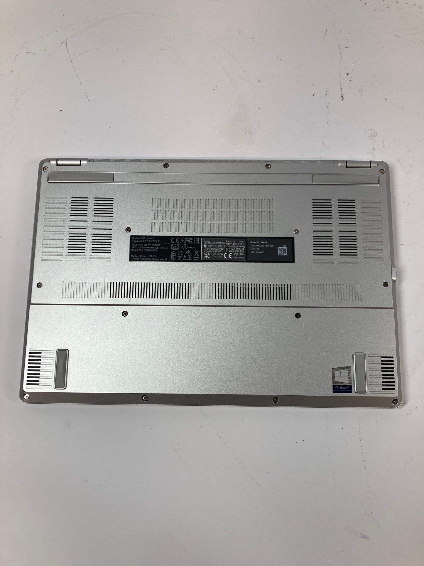 Asus ROG Zephyrus G14 GA401 14" Ryzen 9 4900HS 3.0GHz 16GB RAM 1TB SSD RTX 2060