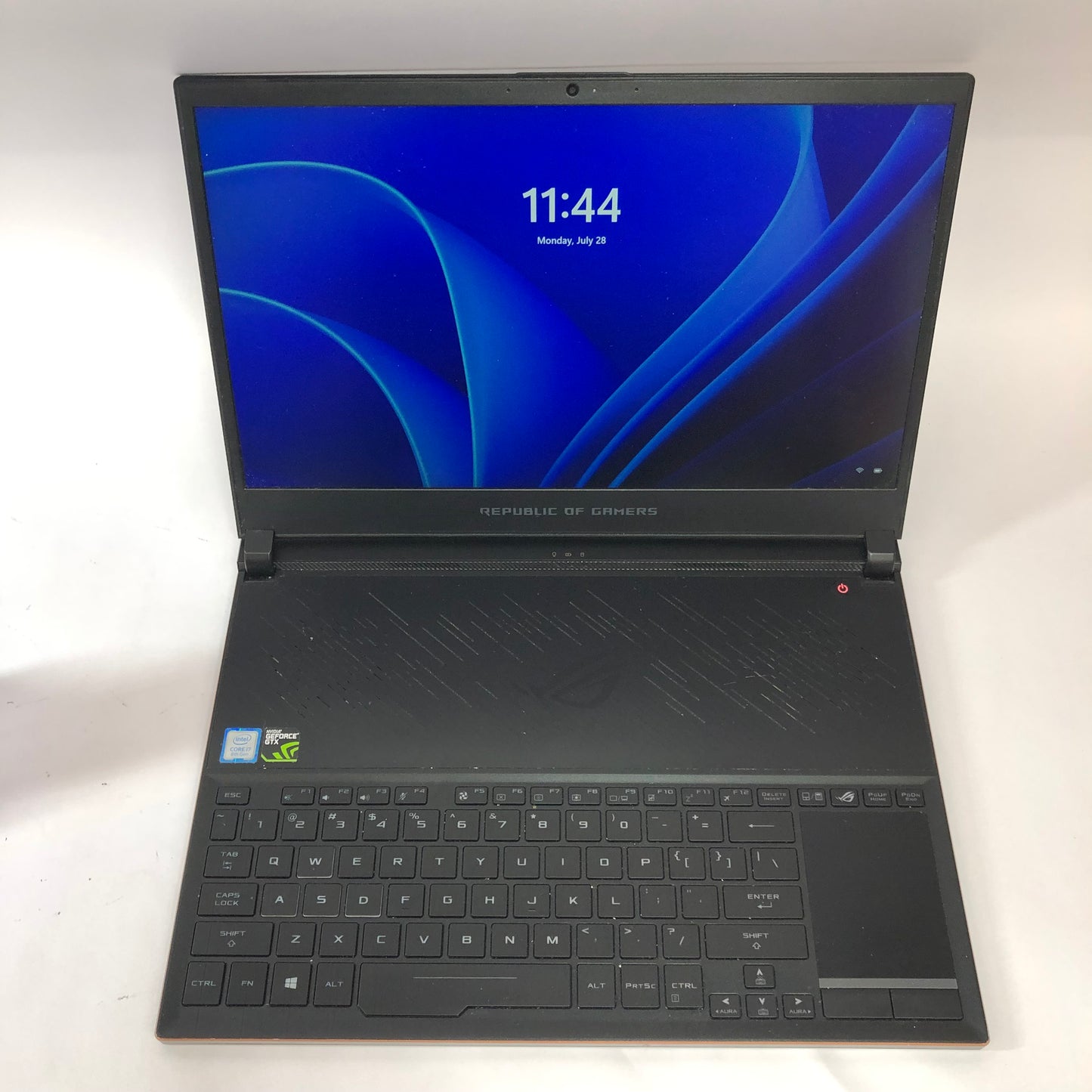 ASUS ROG Zephyrus S GX531G 15" i7-8750H 2.2GHz 16GB 512GB GeForce GTX 1070 Max-Q