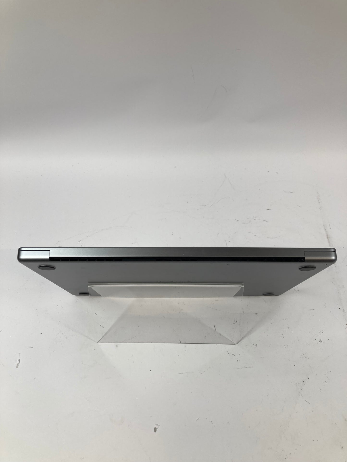 2023 Apple MacBook Pro 16" M2 Max 38C GPU 3.5GHz 32GB RAM 1TB SSD MNWA3LL/A