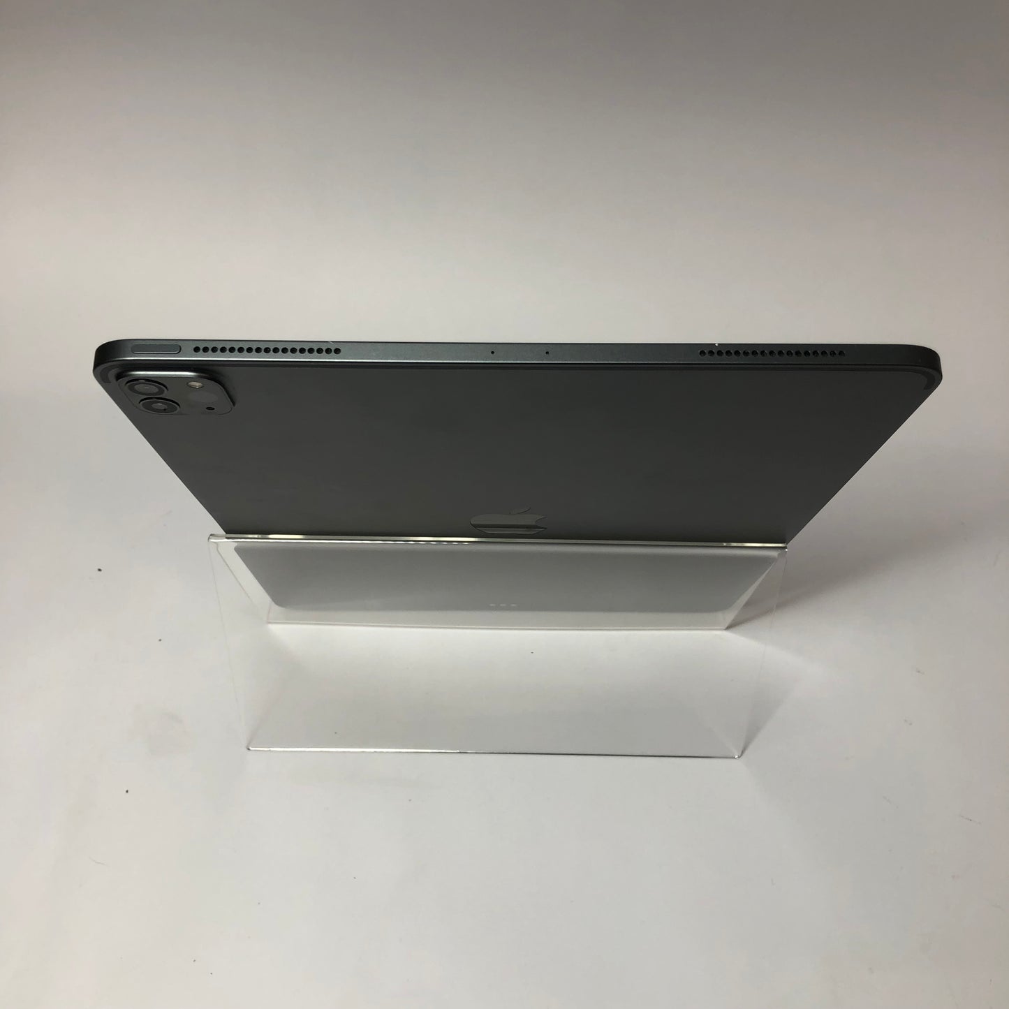 WiFi Only Apple iPad Pro 12.9" 4th Gen 512GB Space Gray MXAV2LL/A