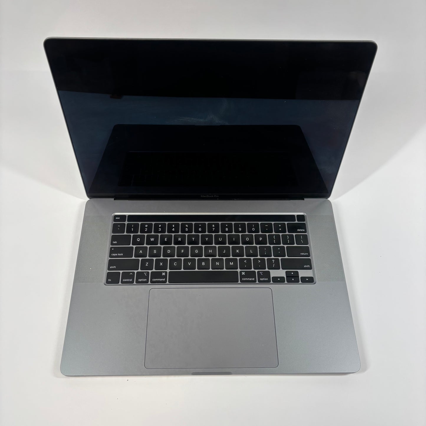 2019 Apple MacBook Pro 16" i7 2.6GHz 16GB RAM 512GB SSD Space Gray MVVJ2LL/A