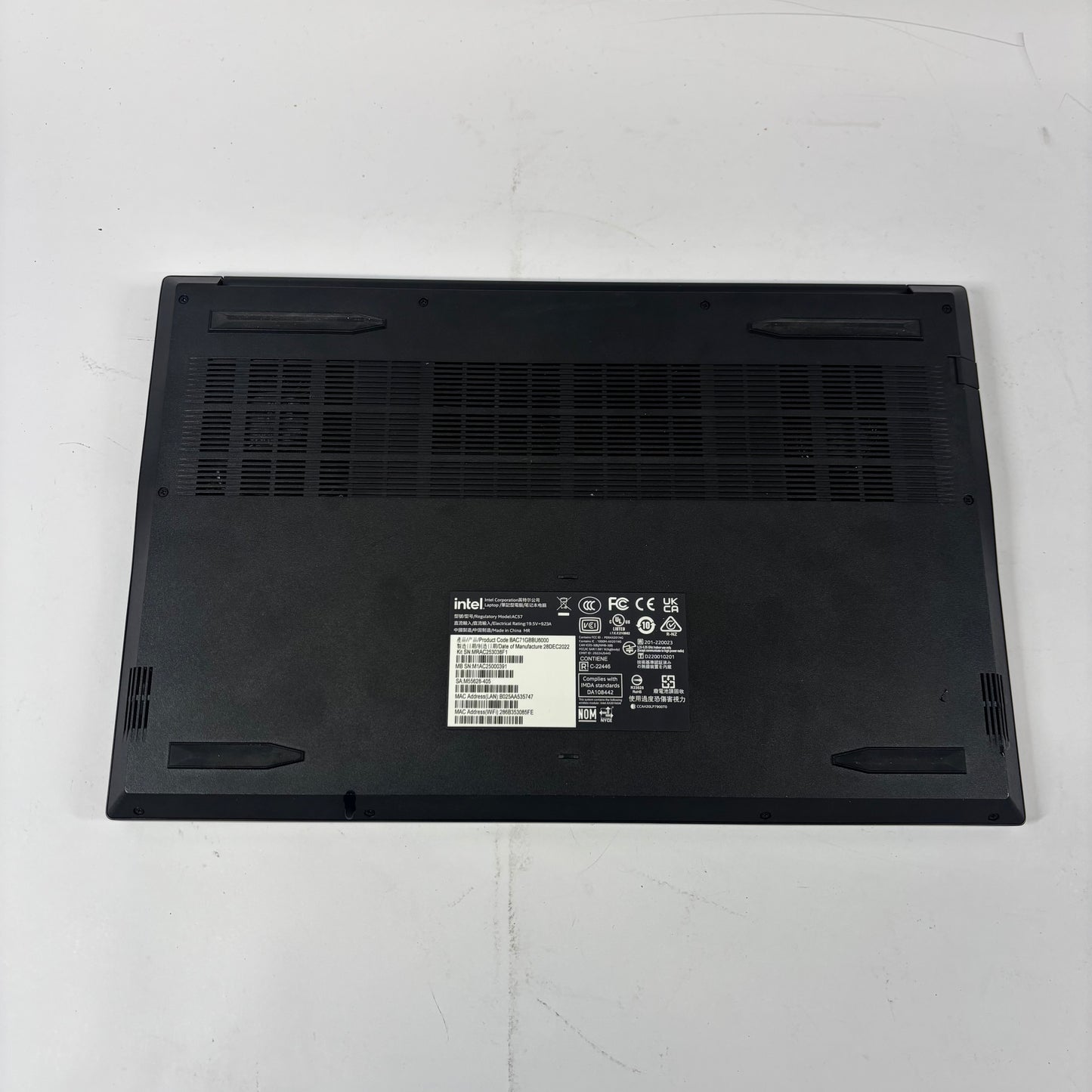 Intel NUC X15 AC57 15.6" i7-12700H 3.5GHz 32GB 1TB Arc A550M Rare Config