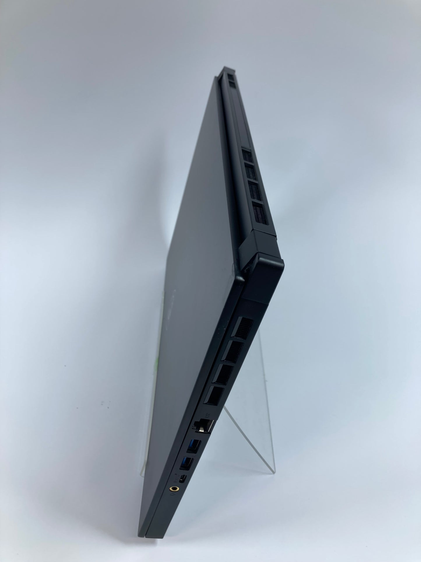 MSI Stealth GS66 MS-16V4 15.6" i7-11800H 2.3GHz 16GB RAM 1TB SSD RTX 3060 6GB