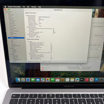 2020 Apple MacBook Air 13.3" i3 1.1GHz 8GB RAM 128GB SSD Space Gray A2179