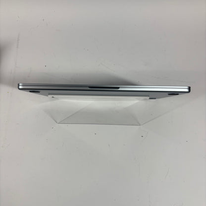 2025 Apple MacBook Air 13.6" M4 8 Core 4.5GHz 16GB RAM 256GB SSD MC6T4LL/A