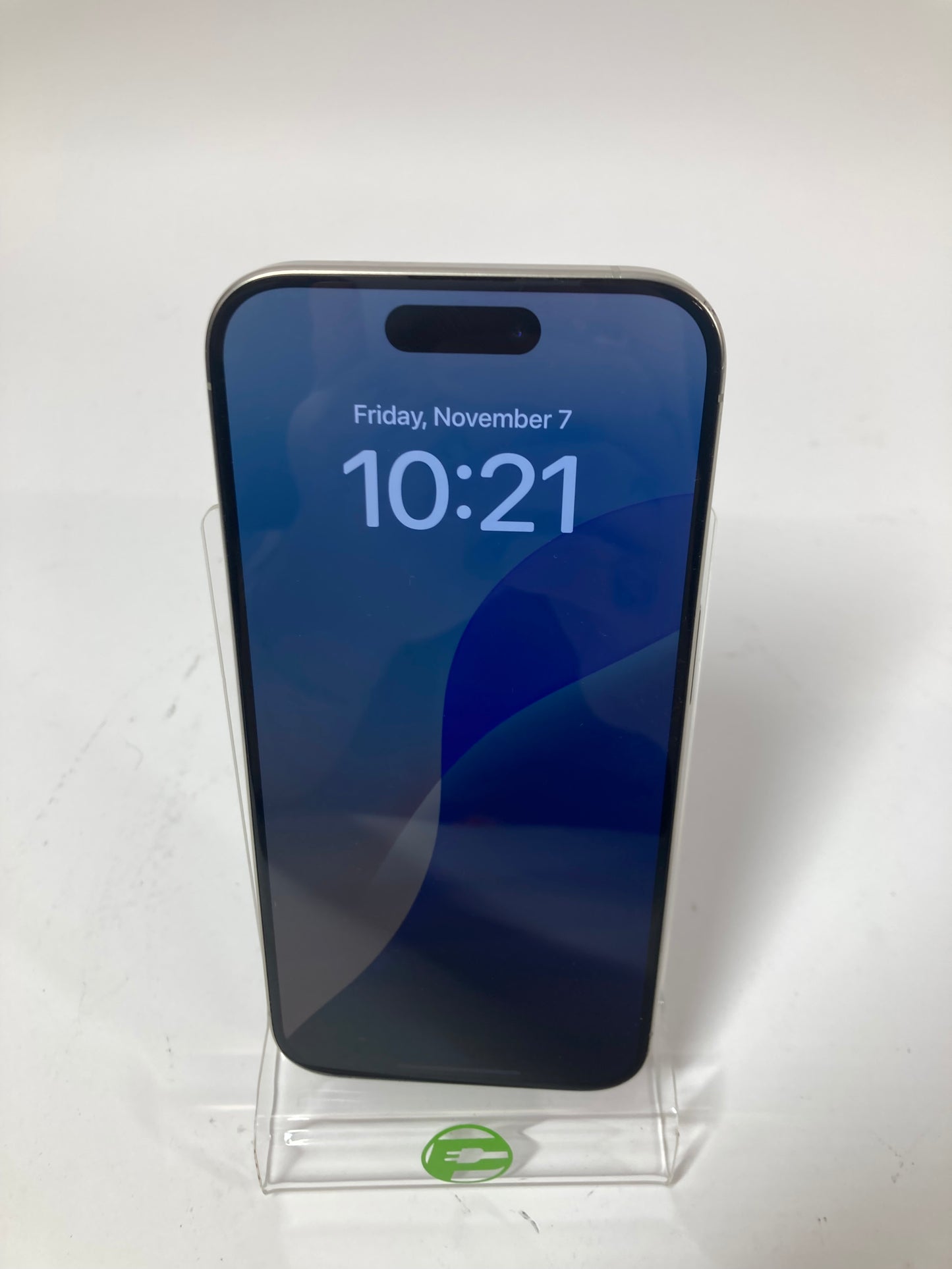 Unlocked Apple iPhone 15 Pro 128GB Natural Titanium MTQP3LL/A