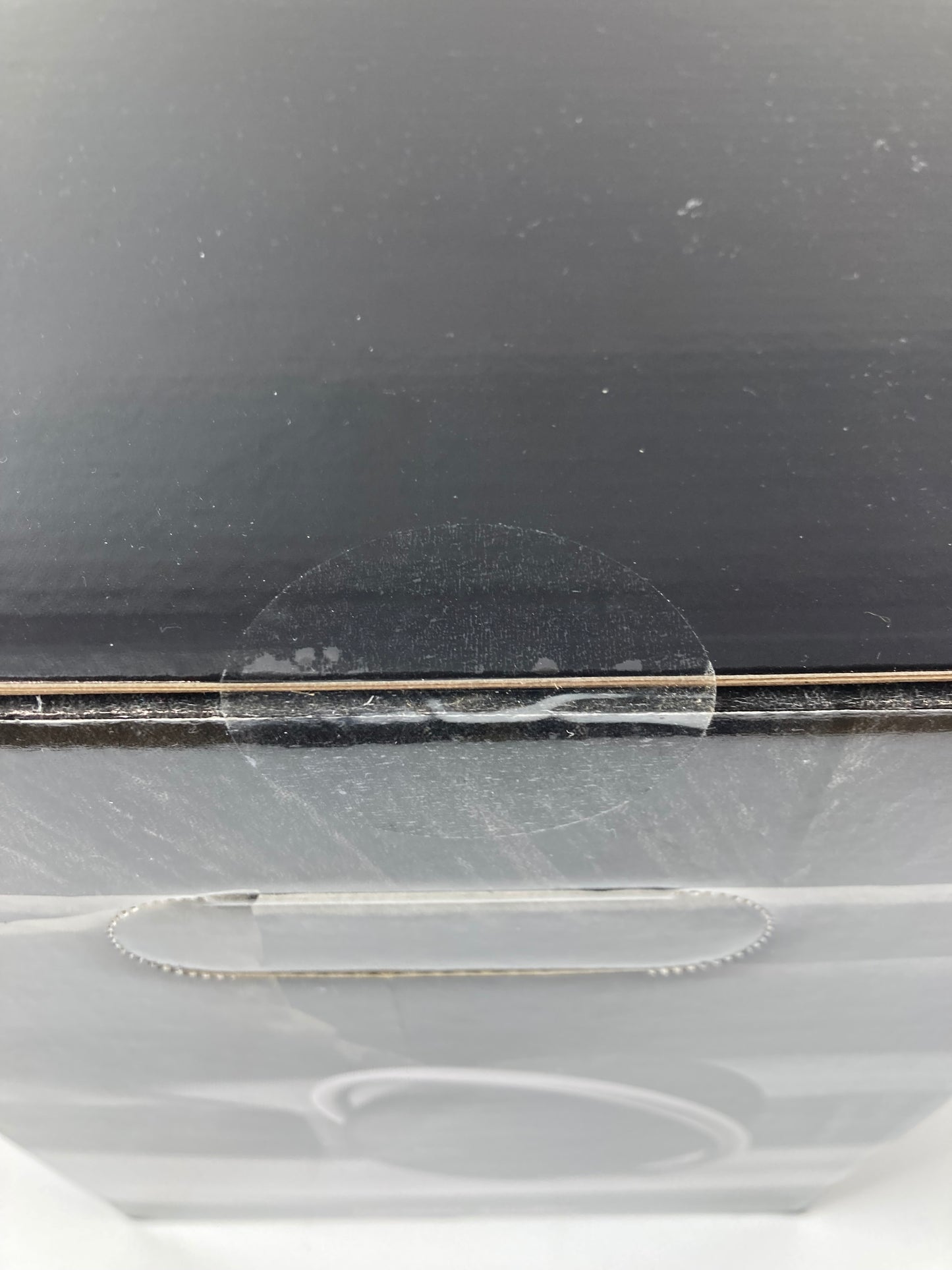 New Harmon Kardon Onyx Studio 8 Bluetooth Speaker Black