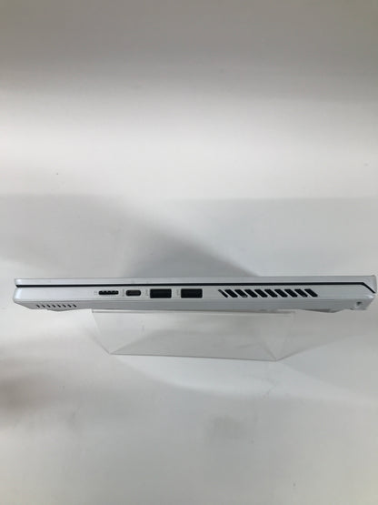 ASUS ROG Zephyrus G14 GA402XV AMD Ryzen 9 7940 32GB RAM 512GB Radeon 780