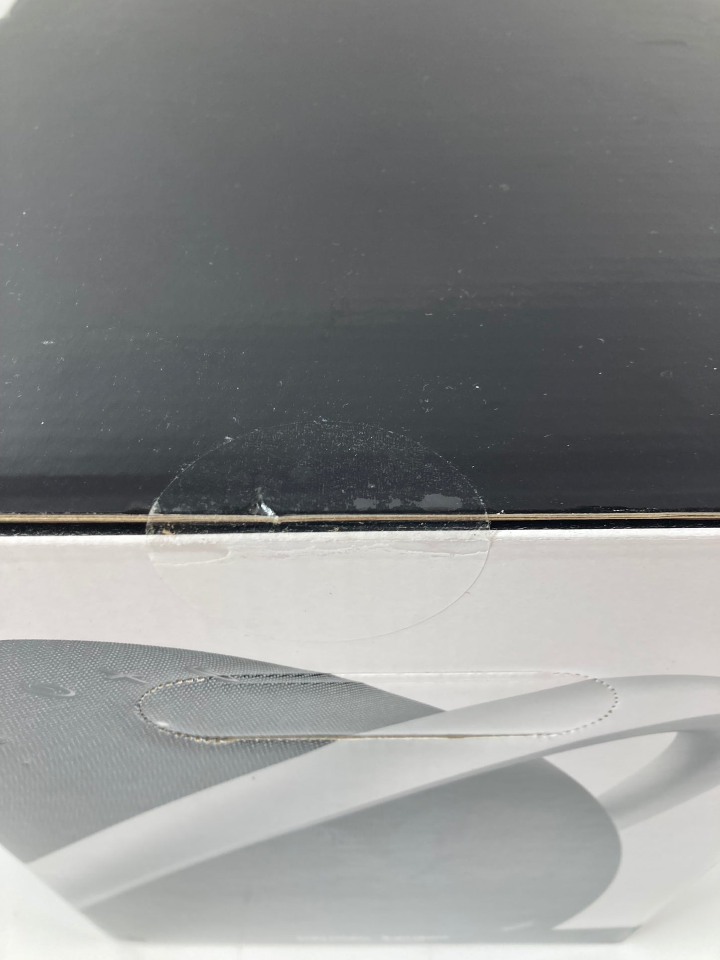 New Harmon Kardon Onyx Studio 8 Bluetooth Speaker Black