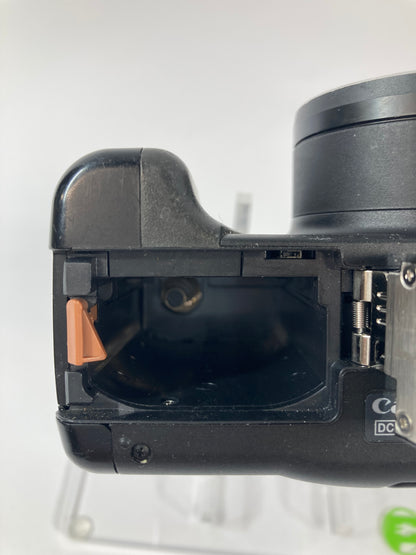 Canon PowerShot G5 5MP Digital Point-And-Shoot Camera