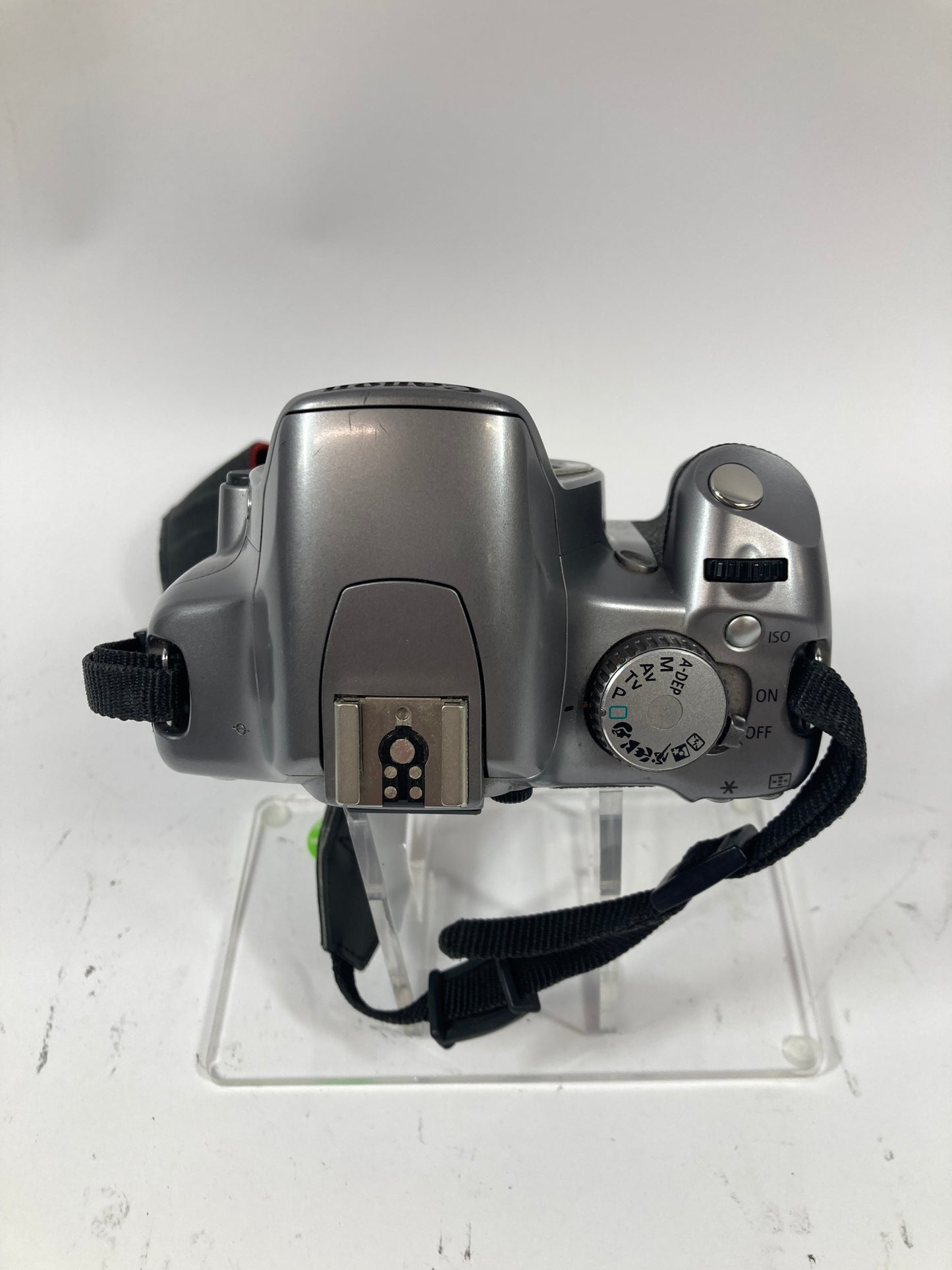 Canon EOS Rebel XSi 12.2MP Digital SLR DSLR Camera With 2 Canon 50mm Lenses