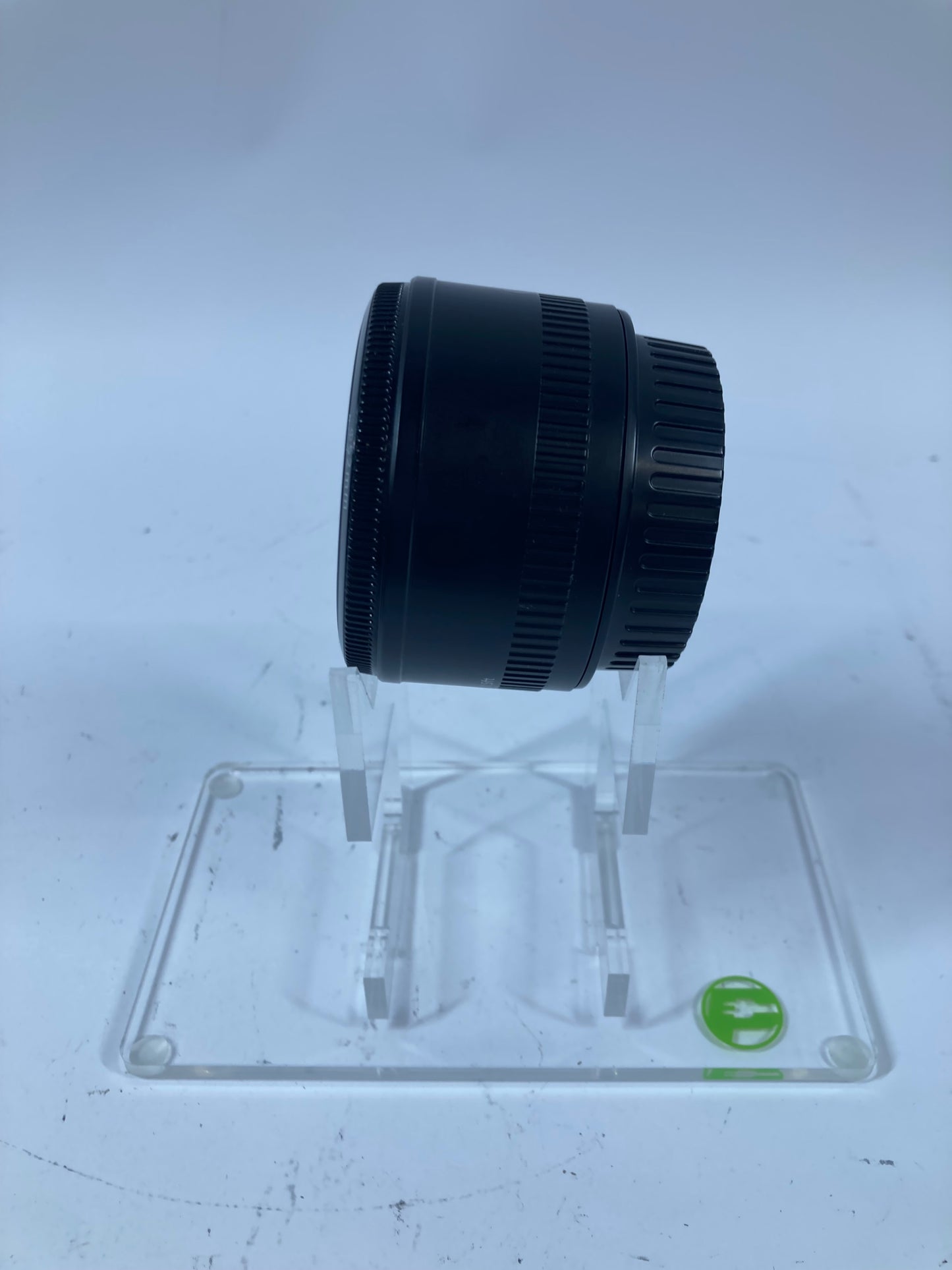 Canon EOS Rebel XSi 12.2MP Digital SLR DSLR Camera With 2 Canon 50mm Lenses