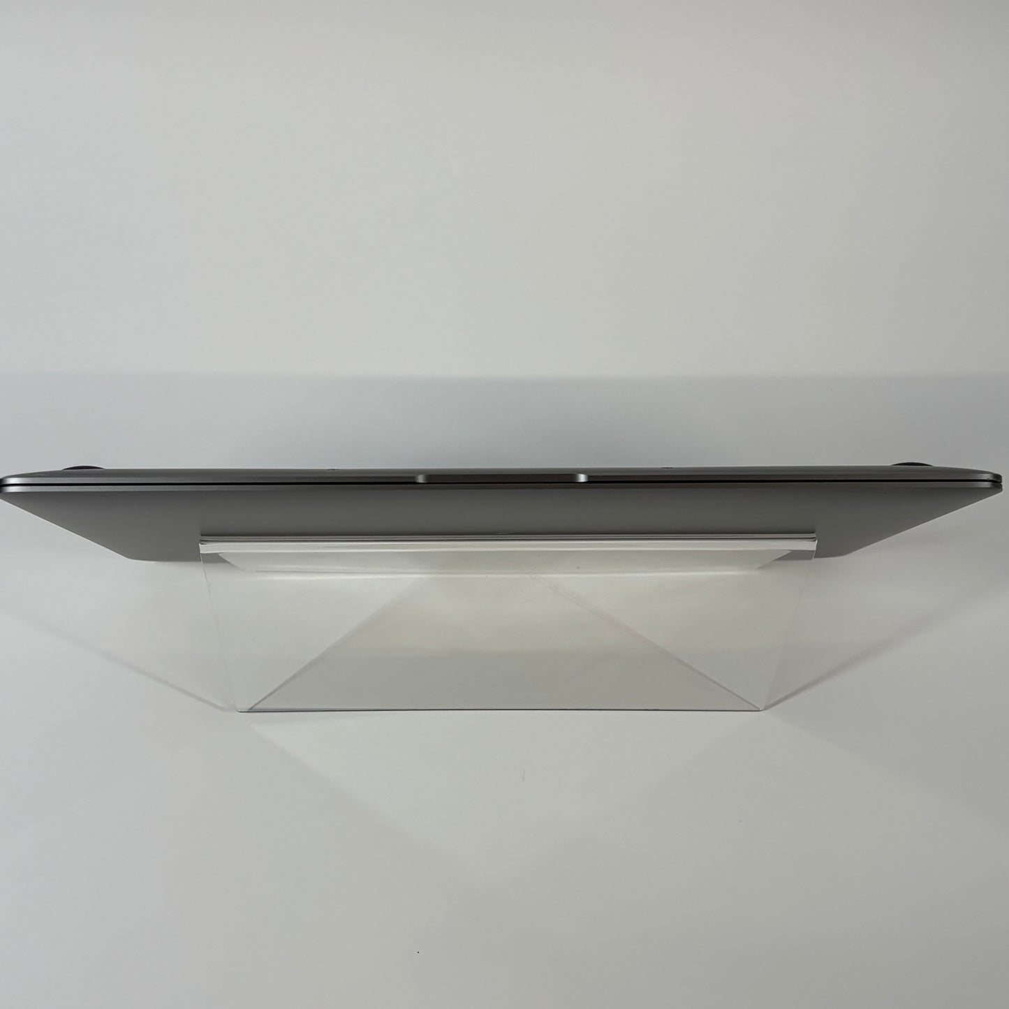 2020 Apple MacBook Air 13.3" i3 1.1GHz 8GB RAM 128GB SSD Space Gray A2179