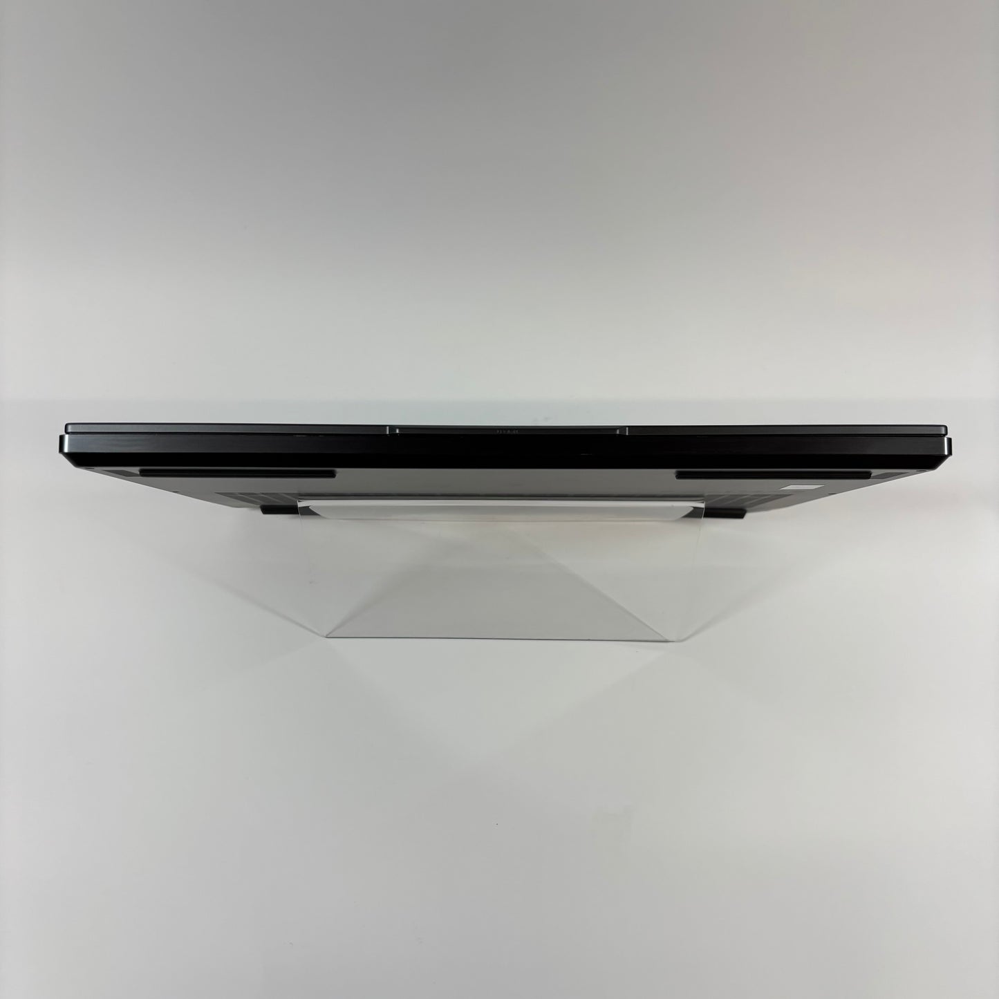 Lenovo Legion Slim 7 16" Ryzen 7 7840HS 3.8GHz 16GB 1TB  RTX 4060 Dented Case