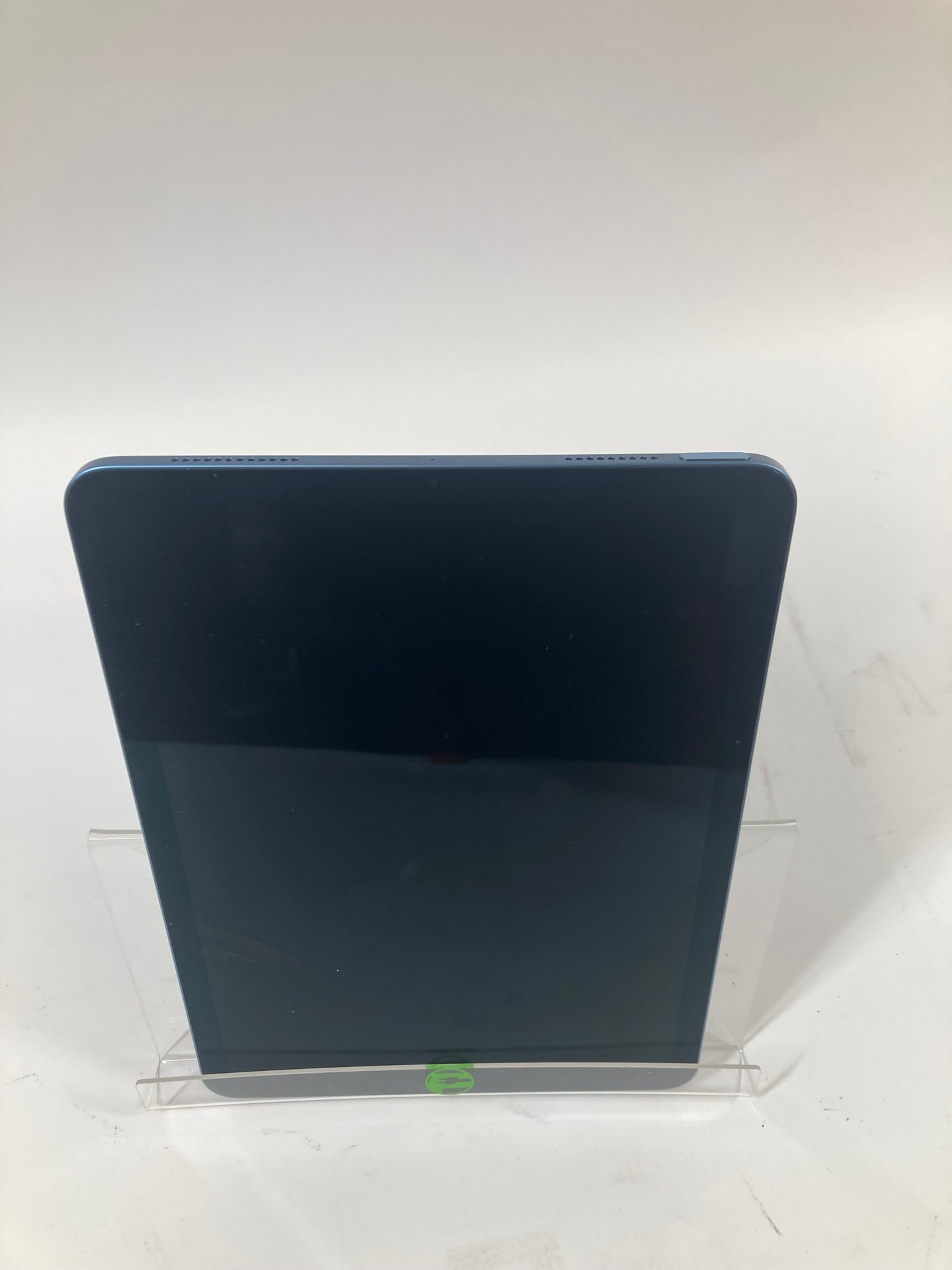WiFi Only Apple iPad Air 5th Gen 64GB Blue MM9E3LL/A