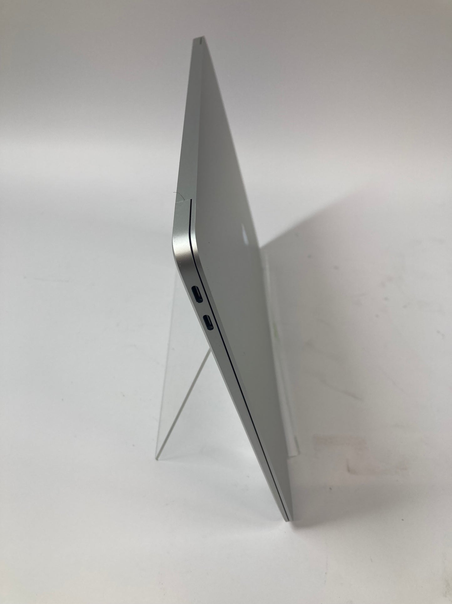 2020 Apple MacBook Air 13.3" M1 7C GPU 8GB 256GB Certified Apple Refurbished