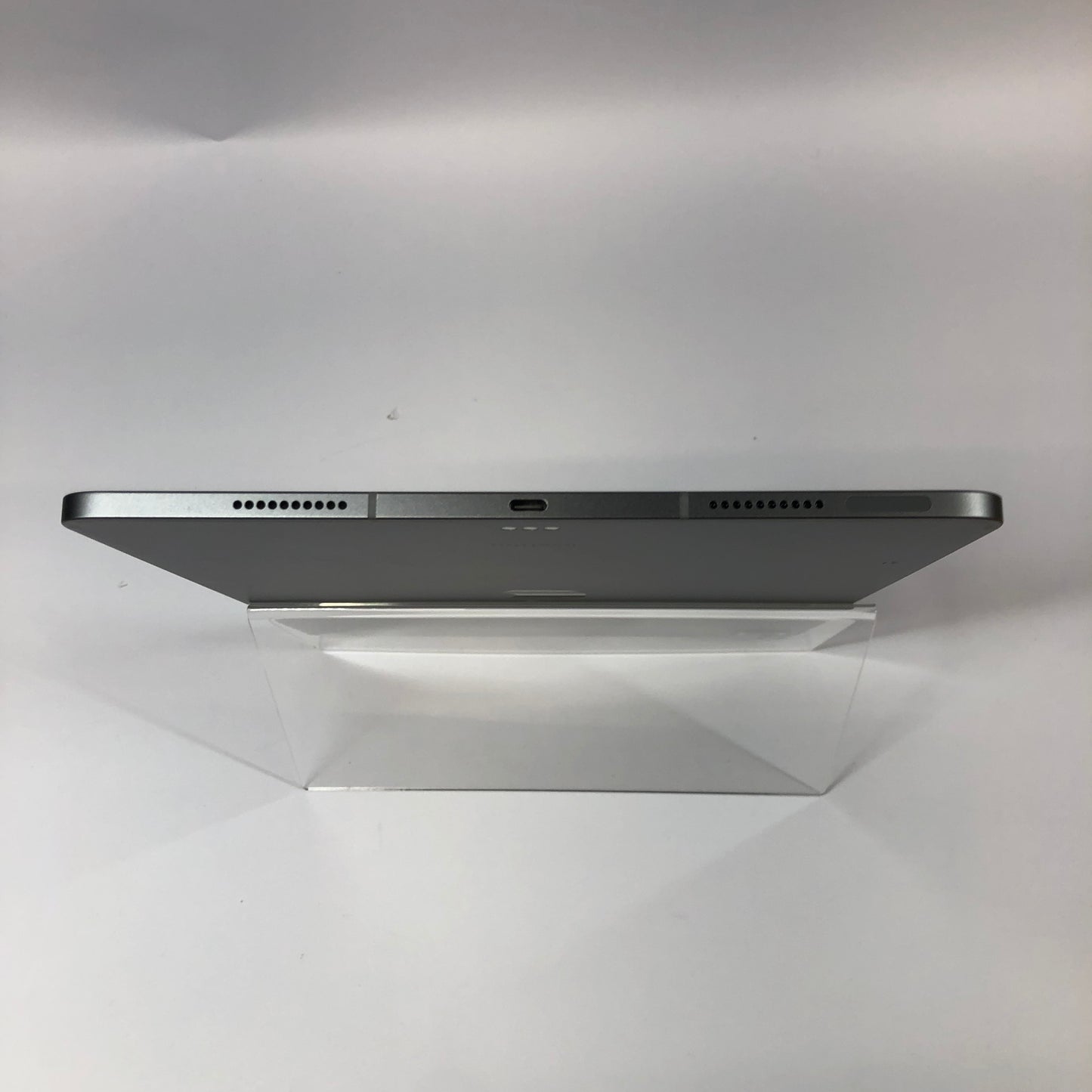 WiFi Only Apple iPad Pro 12.9" 6th Gen 128GB 18.5 Silver MP5X3LL/A