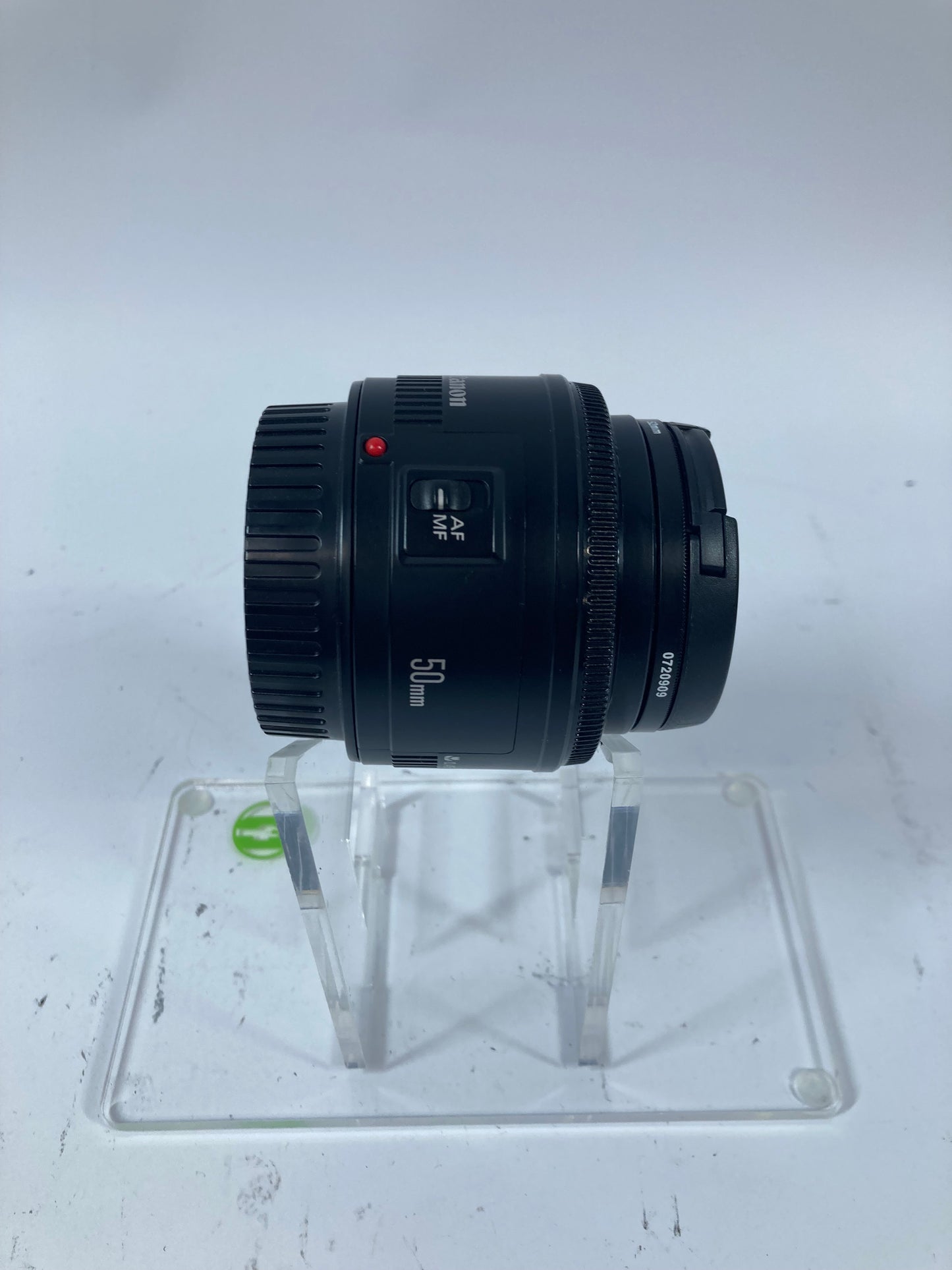 Canon EOS Rebel XSi 12.2MP Digital SLR DSLR Camera With 2 Canon 50mm Lenses