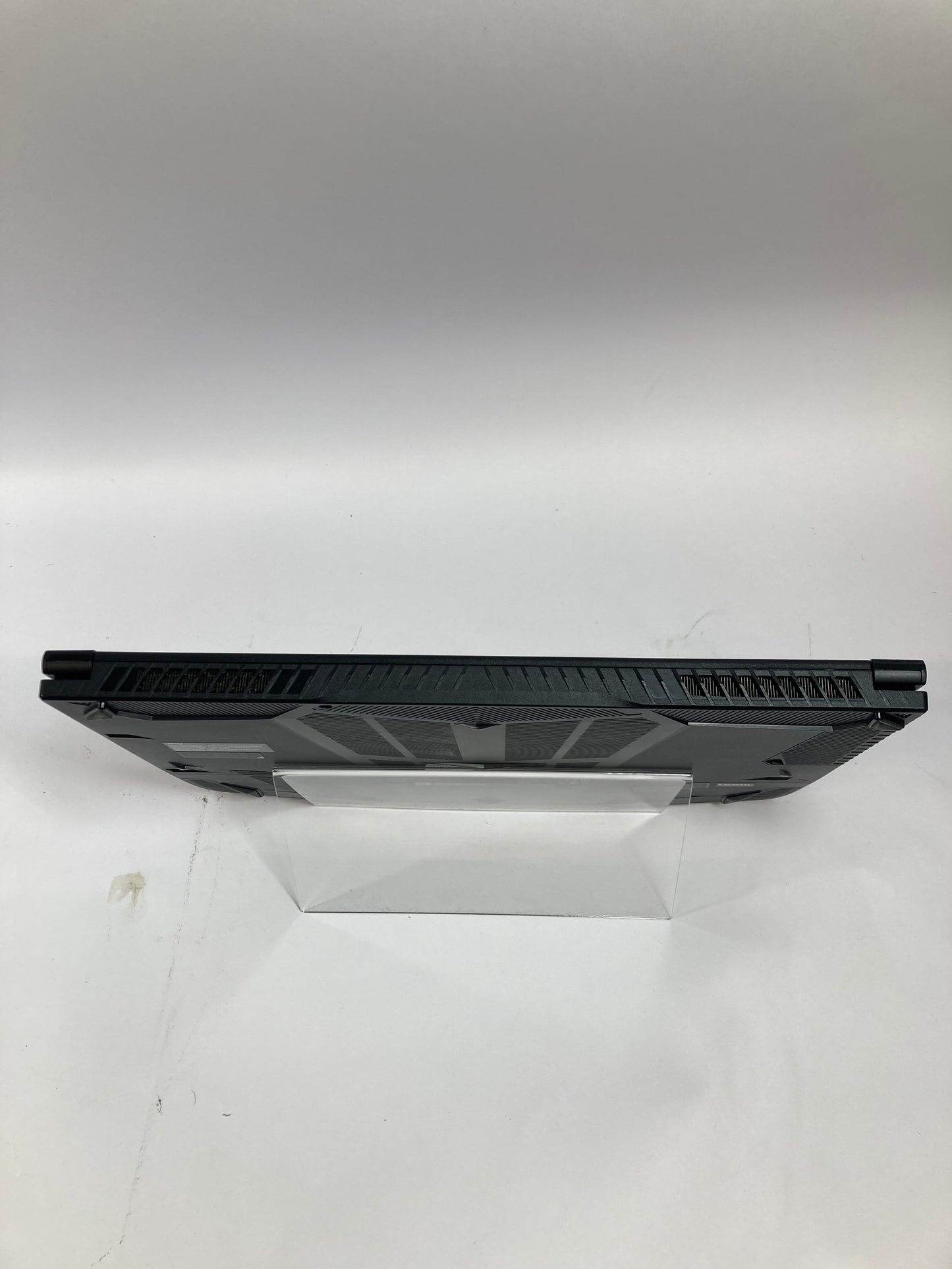 MSI Thin GF65 10UE-213 i5-10500H 2.5GHz 8GB 512GB GeForce RTX 3060 No AC Adapter