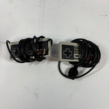 Nintendo Entertainment System NES-001 Gray Action Set CIB