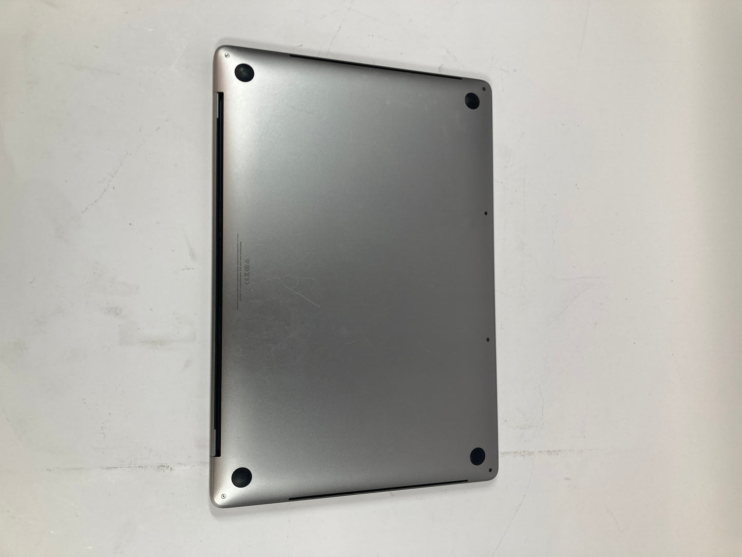 2019 Apple MacBook Pro 16" i7 2.6GHz 16GB RAM 1TB SSD Space Gray A2141 Scratches Dents