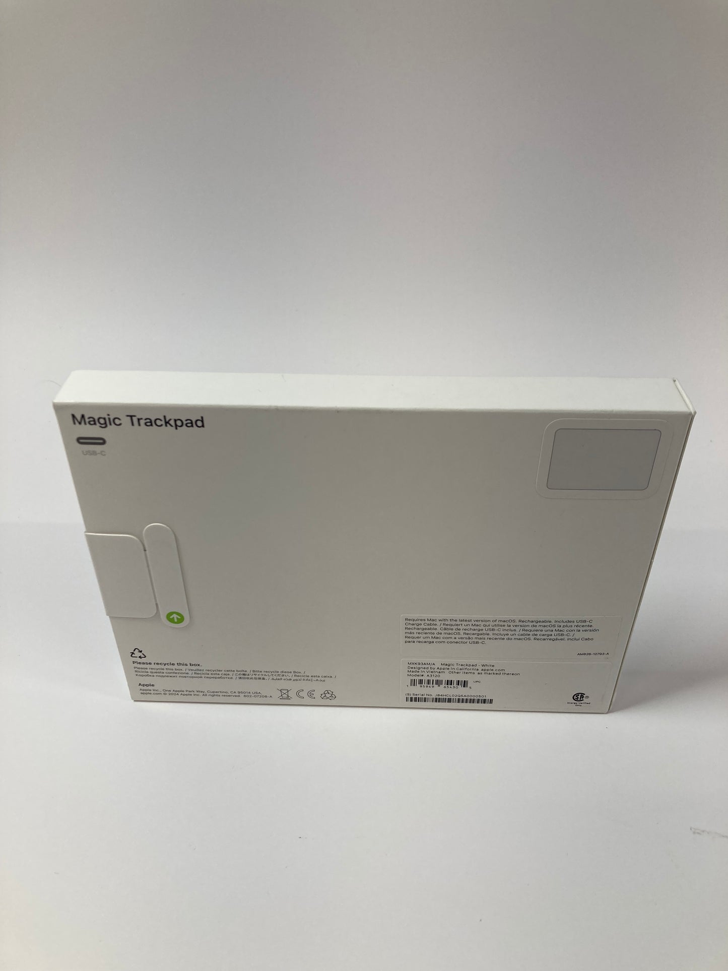 New Apple Magic Trackpad (USB-C) Black