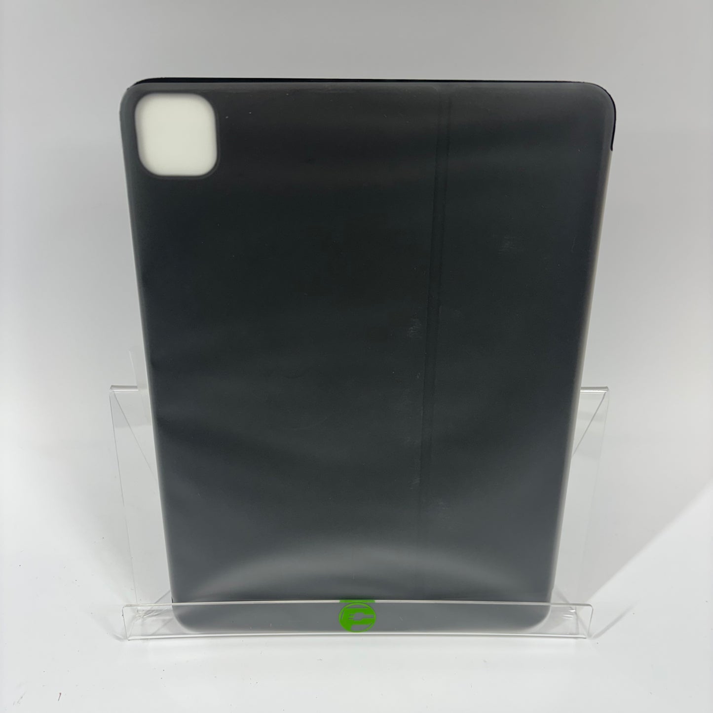 WiFi Only Apple iPad Air 5th Gen 64GB Silver MM9F3LL/A With Case