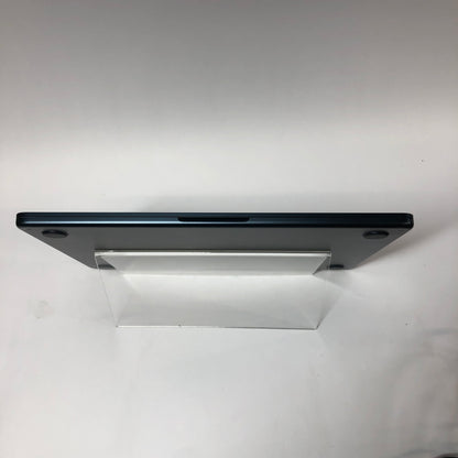2022 Apple MacBook Air 13.6" M2 8C GPU 3.5GHz 8GB RAM 256GB SSD MLY33LL/A