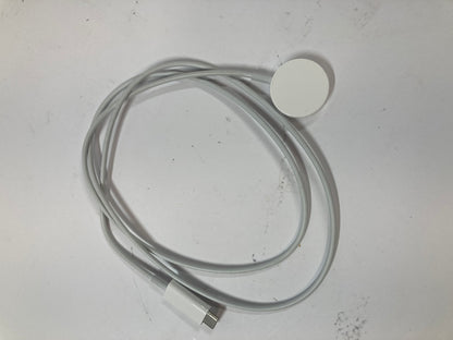 Unlocked Apple Watch SE 2nd Gen 44MM Black Aluminum Black Sport Band MNU03LL/A