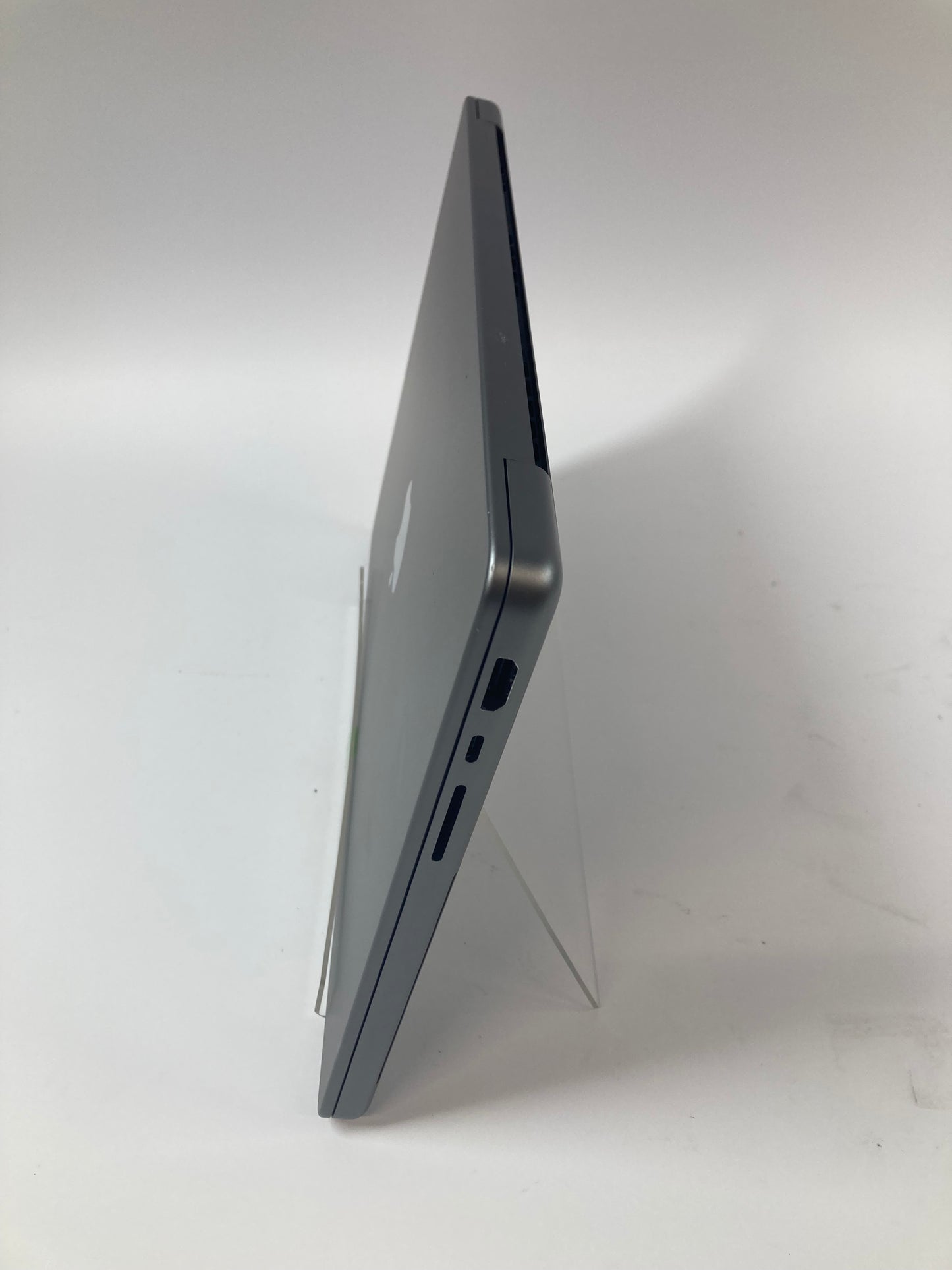 2021 Apple MacBook Pro 14" M1 Pro 14C GPU 3.2GHz 16GB RAM 512GB SSD MKGP3LL/A