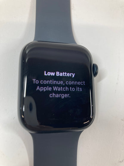 Unlocked Apple Watch SE 2nd Gen 44MM Black Aluminum Black Sport Band MNU03LL/A