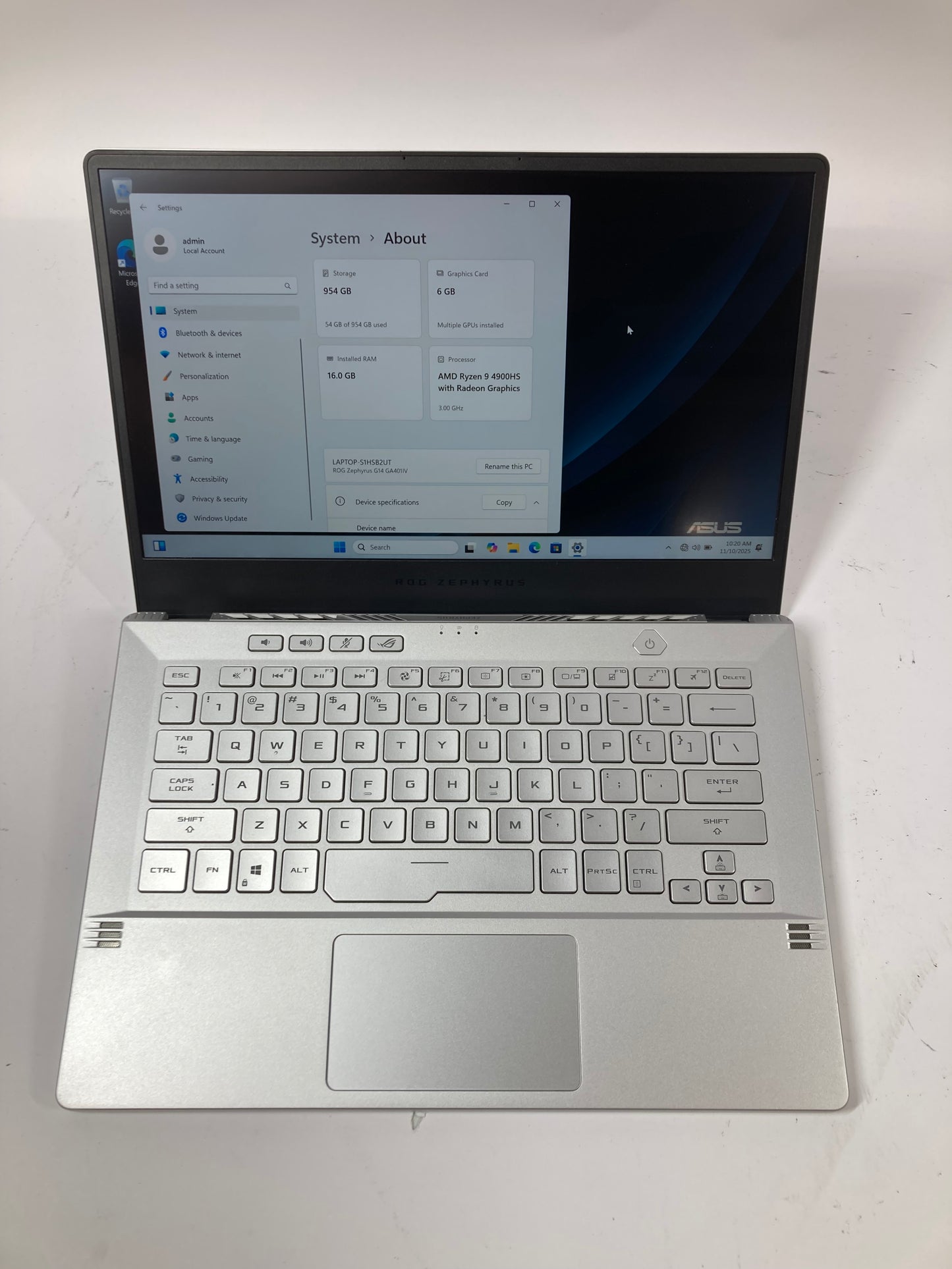 Asus ROG Zephyrus G14 GA401 14" Ryzen 9 4900HS 3.0GHz 16GB RAM 1TB SSD RTX 2060